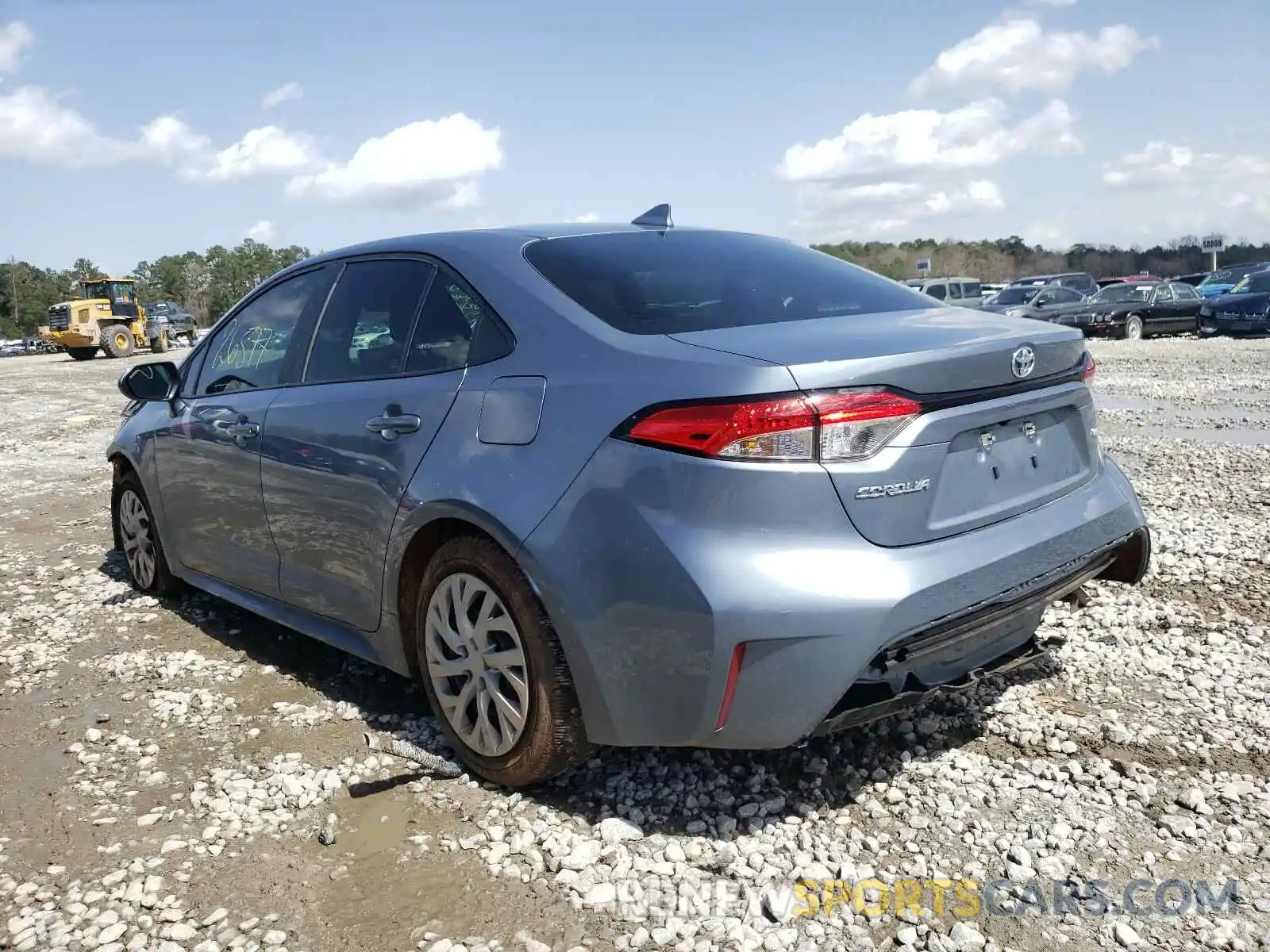 3 Photograph of a damaged car 5YFEPRAE2LP044494 TOYOTA COROLLA 2020