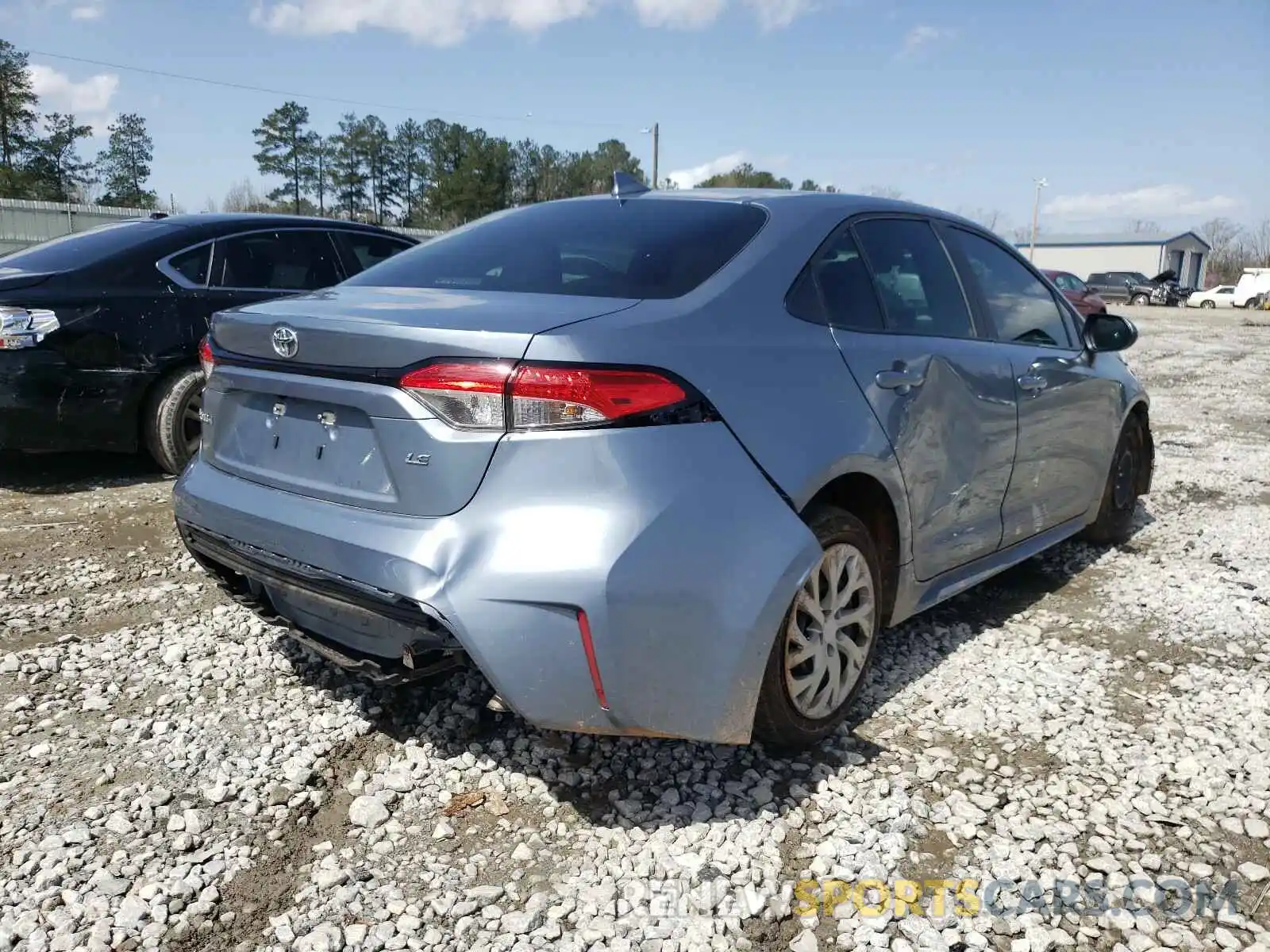 4 Photograph of a damaged car 5YFEPRAE2LP044494 TOYOTA COROLLA 2020