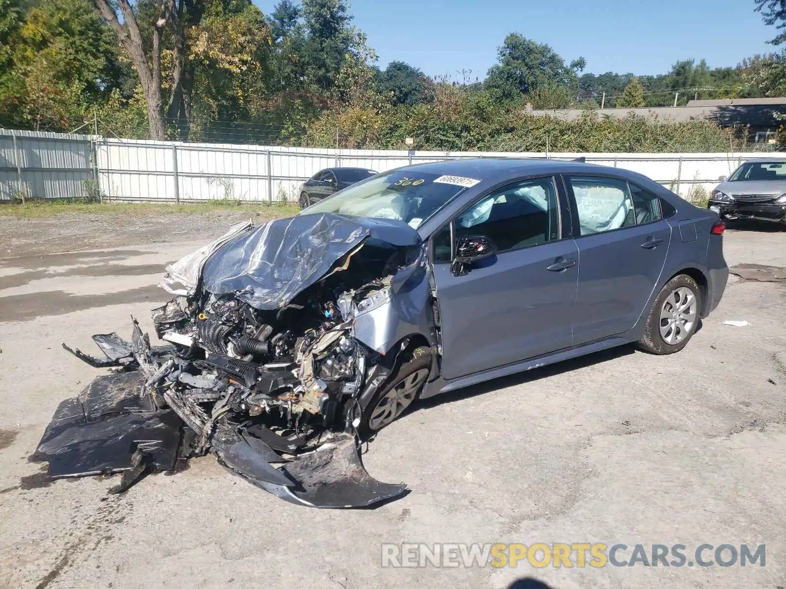 2 Photograph of a damaged car 5YFEPRAE2LP044642 TOYOTA COROLLA 2020