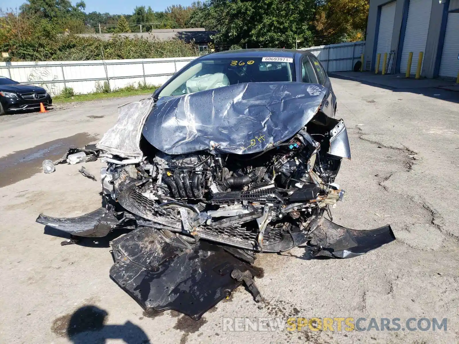 9 Photograph of a damaged car 5YFEPRAE2LP044642 TOYOTA COROLLA 2020