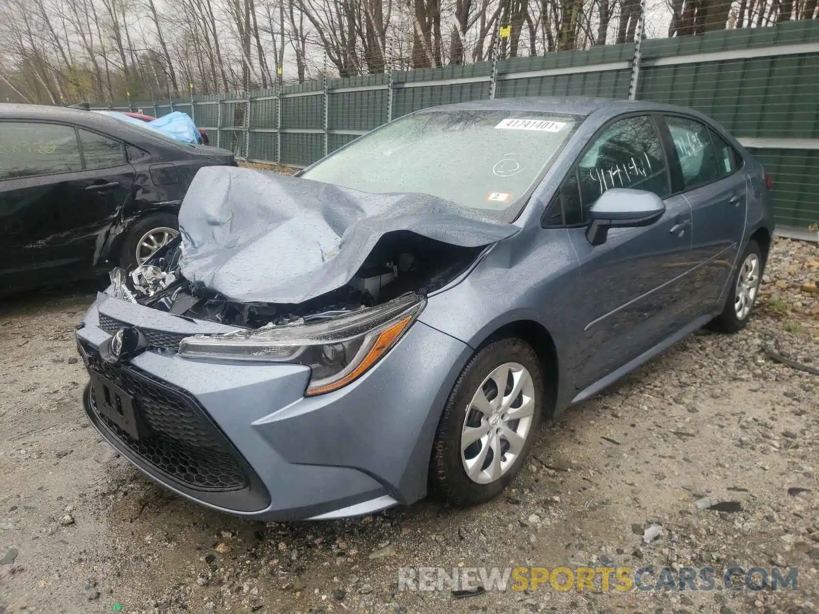 2 Photograph of a damaged car 5YFEPRAE2LP044656 TOYOTA COROLLA 2020