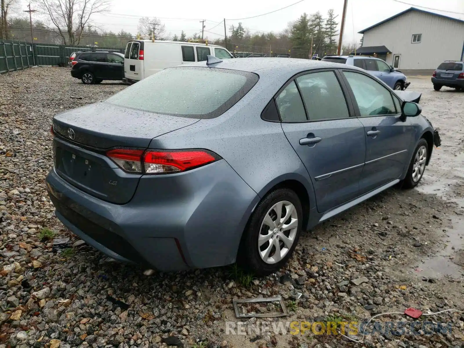 4 Photograph of a damaged car 5YFEPRAE2LP044656 TOYOTA COROLLA 2020