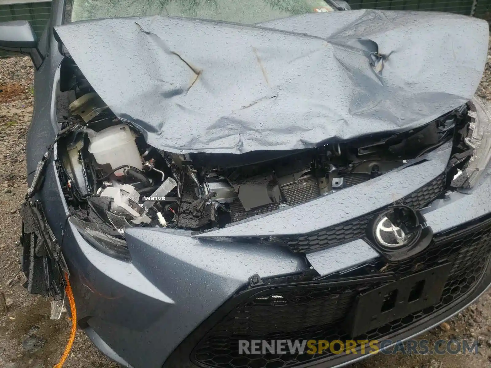 9 Photograph of a damaged car 5YFEPRAE2LP044656 TOYOTA COROLLA 2020