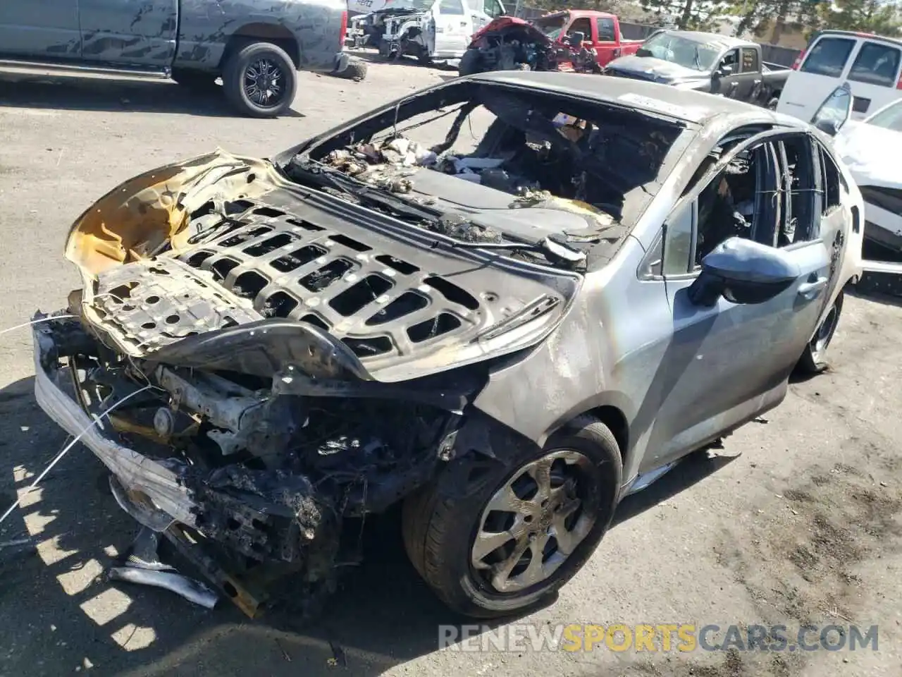 2 Photograph of a damaged car 5YFEPRAE2LP044771 TOYOTA COROLLA 2020