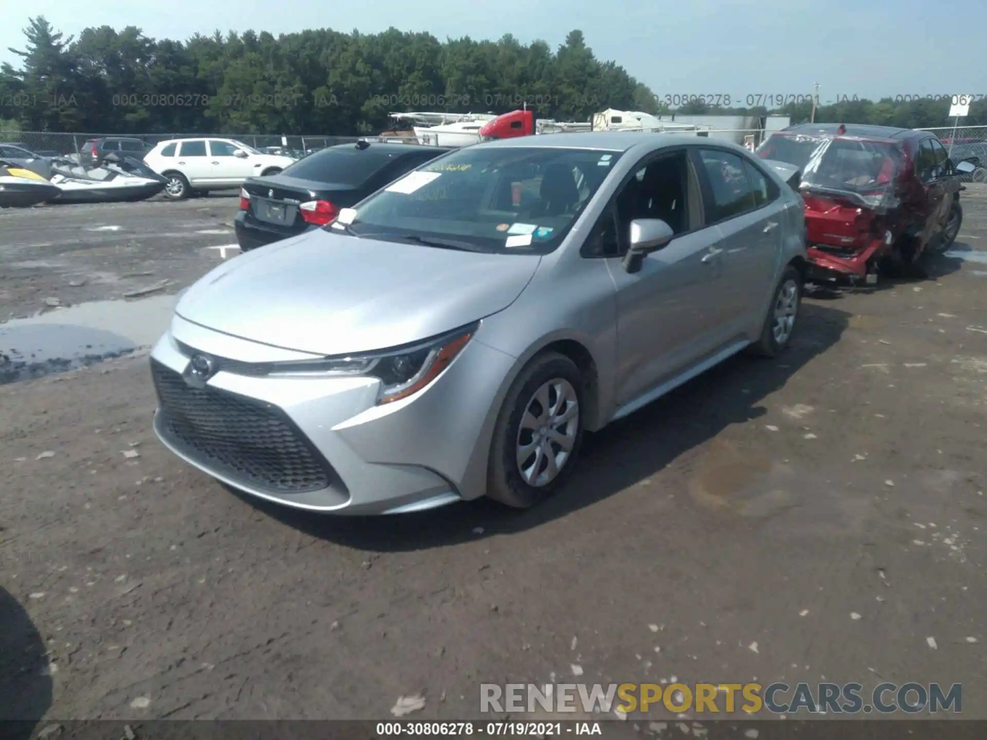 2 Photograph of a damaged car 5YFEPRAE2LP046522 TOYOTA COROLLA 2020