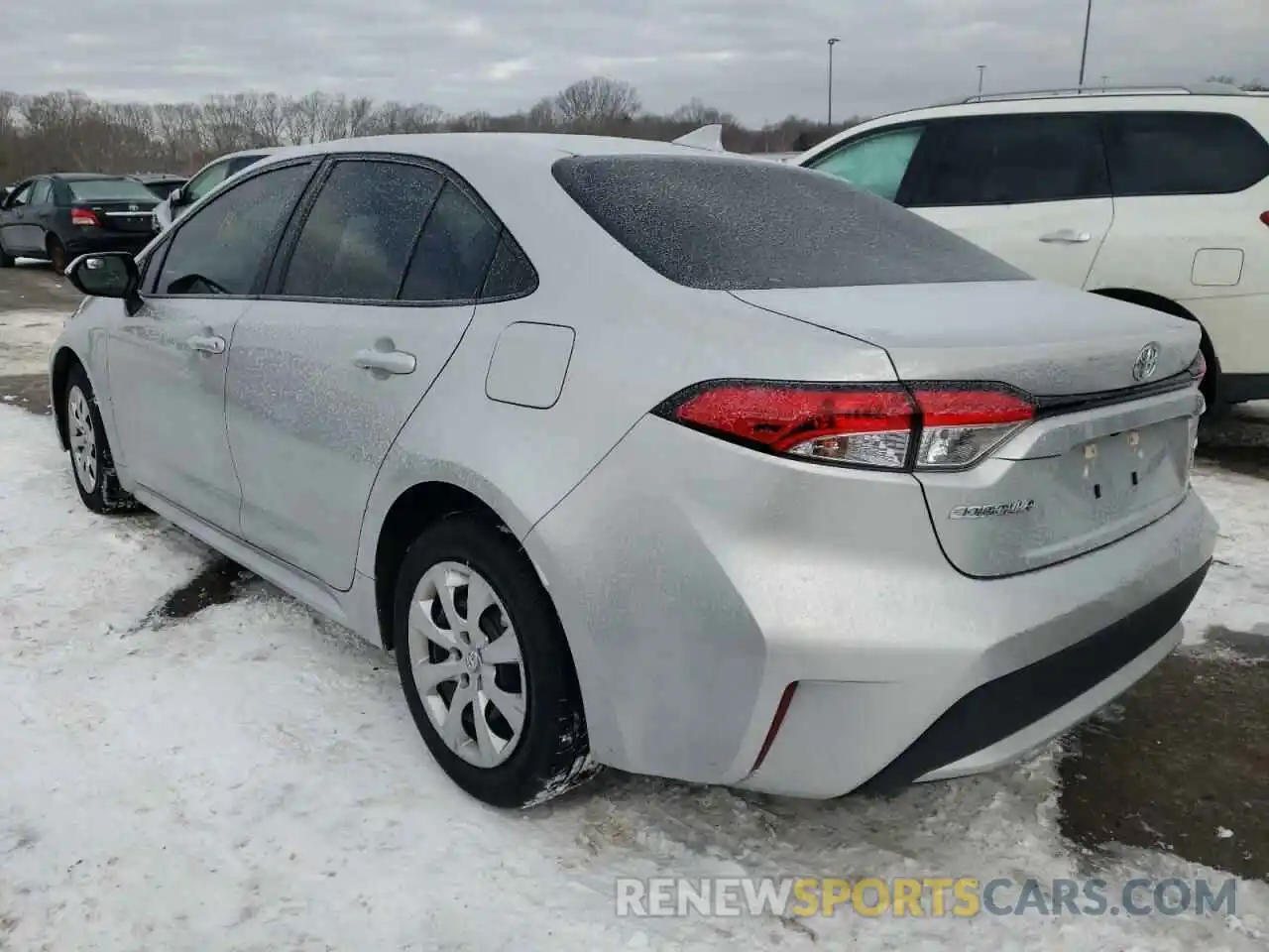 3 Photograph of a damaged car 5YFEPRAE2LP047542 TOYOTA COROLLA 2020