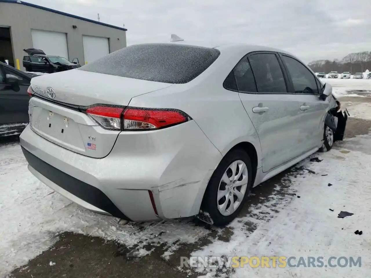 4 Photograph of a damaged car 5YFEPRAE2LP047542 TOYOTA COROLLA 2020