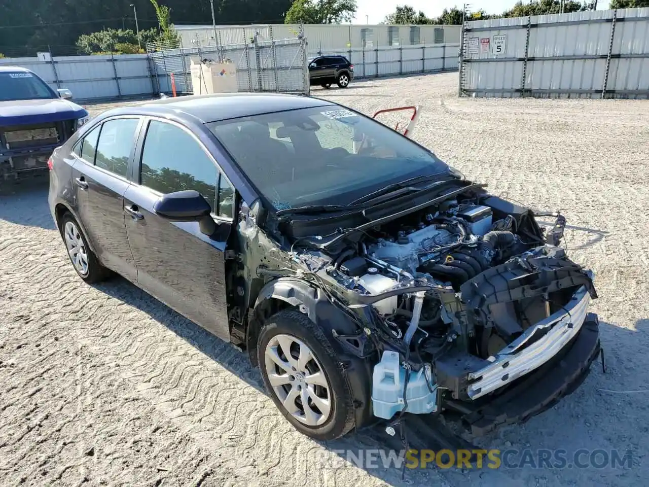 1 Photograph of a damaged car 5YFEPRAE2LP047718 TOYOTA COROLLA 2020