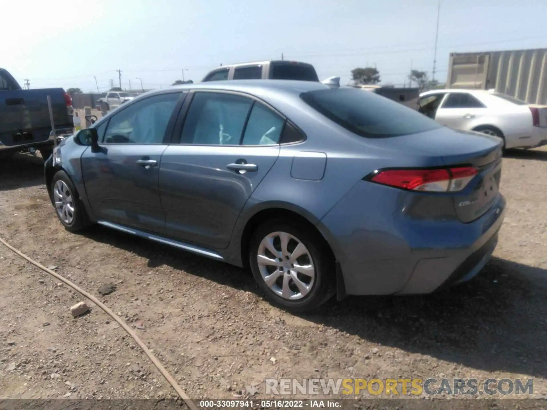 3 Photograph of a damaged car 5YFEPRAE2LP048335 TOYOTA COROLLA 2020