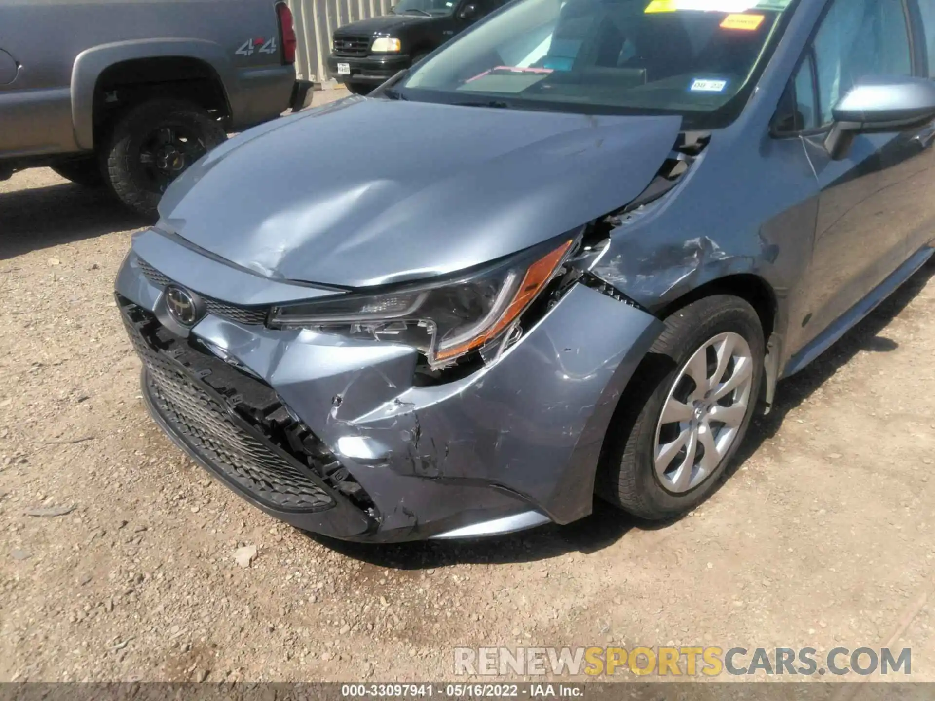 6 Photograph of a damaged car 5YFEPRAE2LP048335 TOYOTA COROLLA 2020