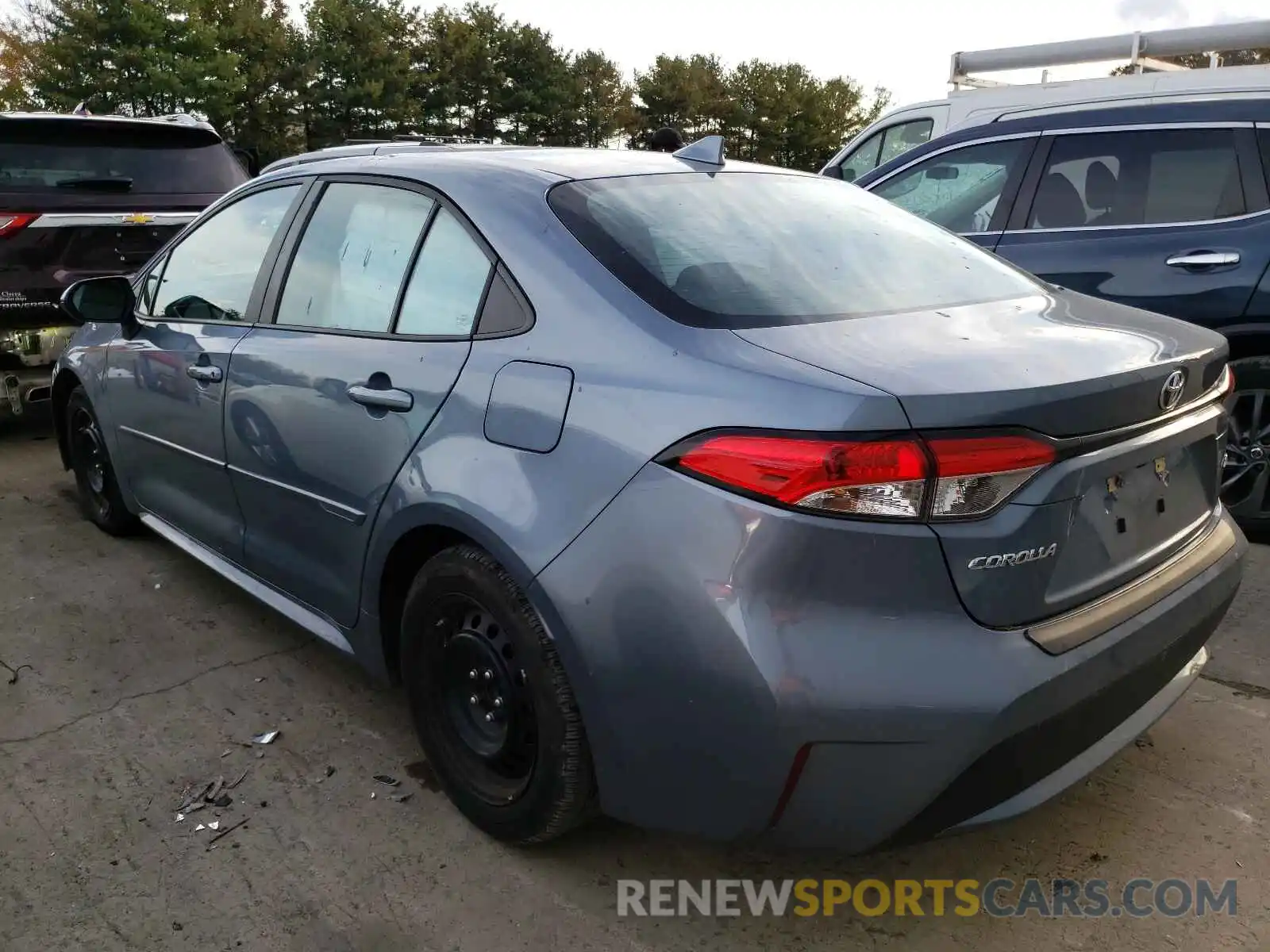 3 Photograph of a damaged car 5YFEPRAE2LP049310 TOYOTA COROLLA 2020