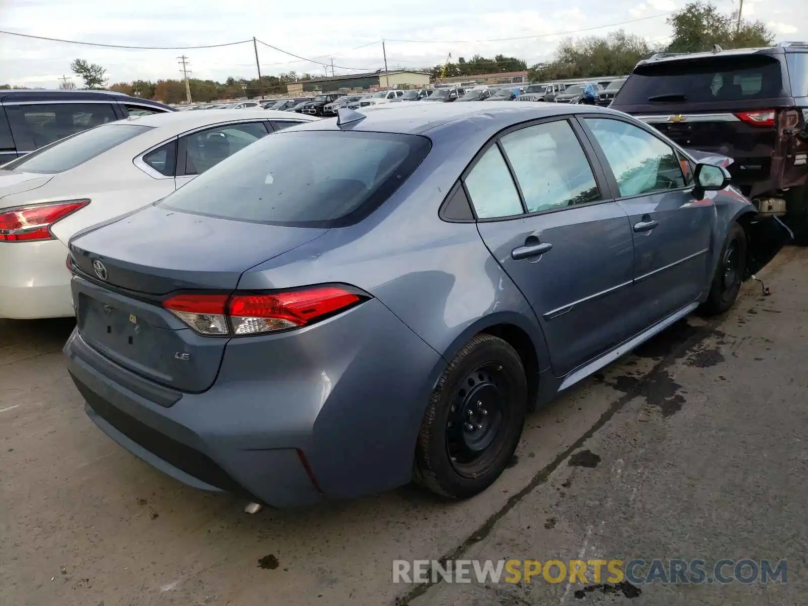 4 Photograph of a damaged car 5YFEPRAE2LP049310 TOYOTA COROLLA 2020