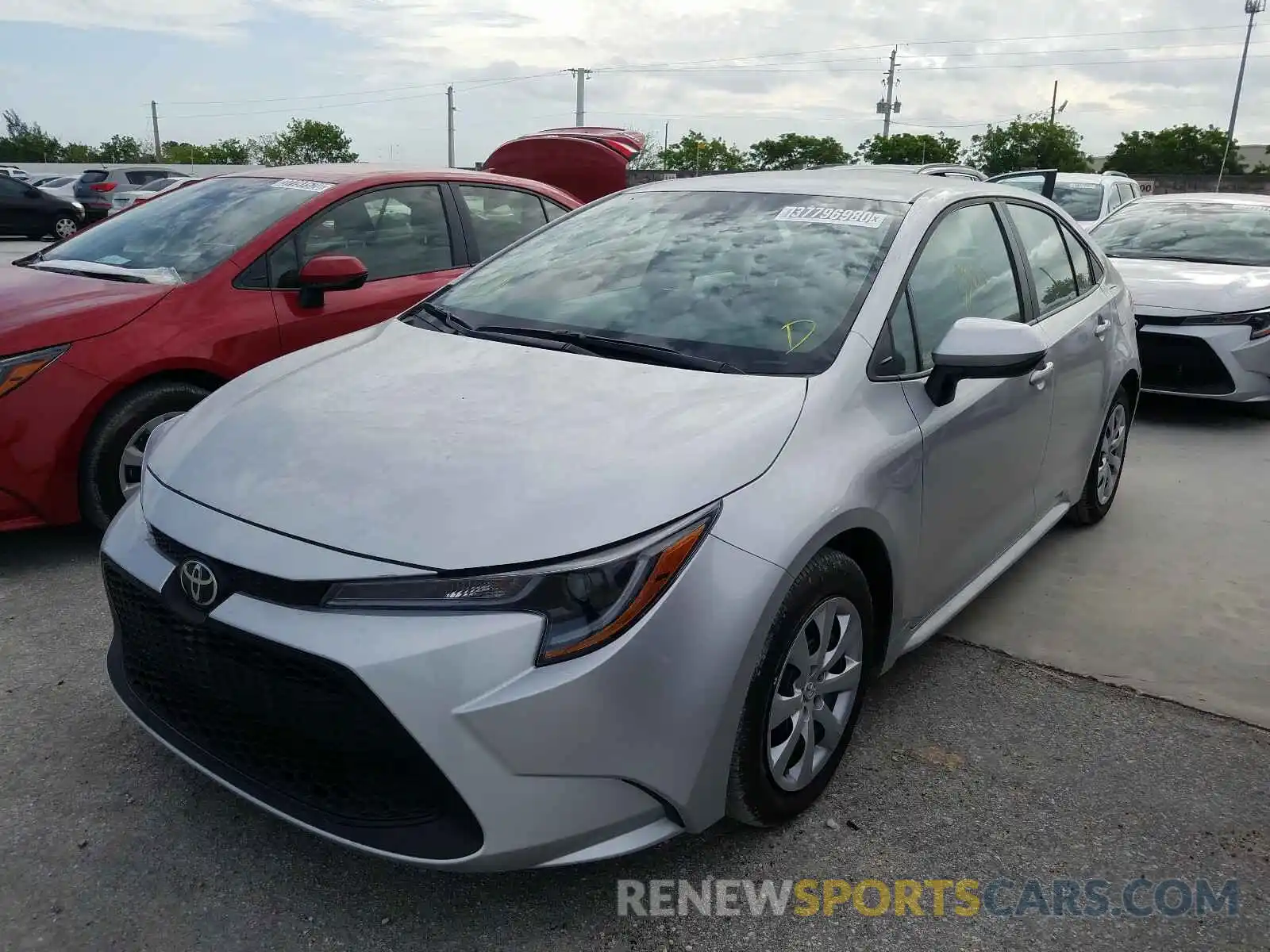 2 Photograph of a damaged car 5YFEPRAE2LP052160 TOYOTA COROLLA 2020