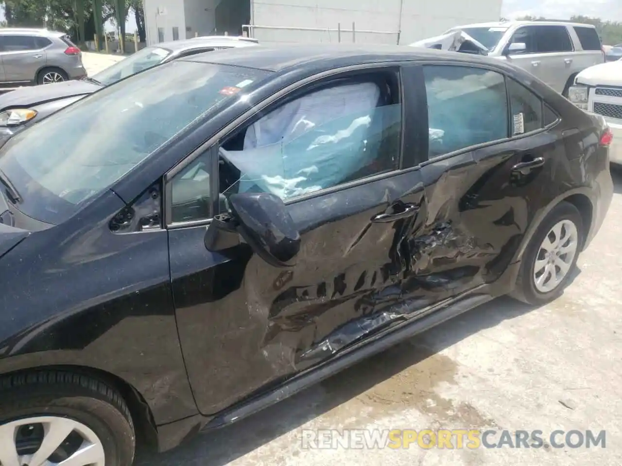 10 Photograph of a damaged car 5YFEPRAE2LP053406 TOYOTA COROLLA 2020