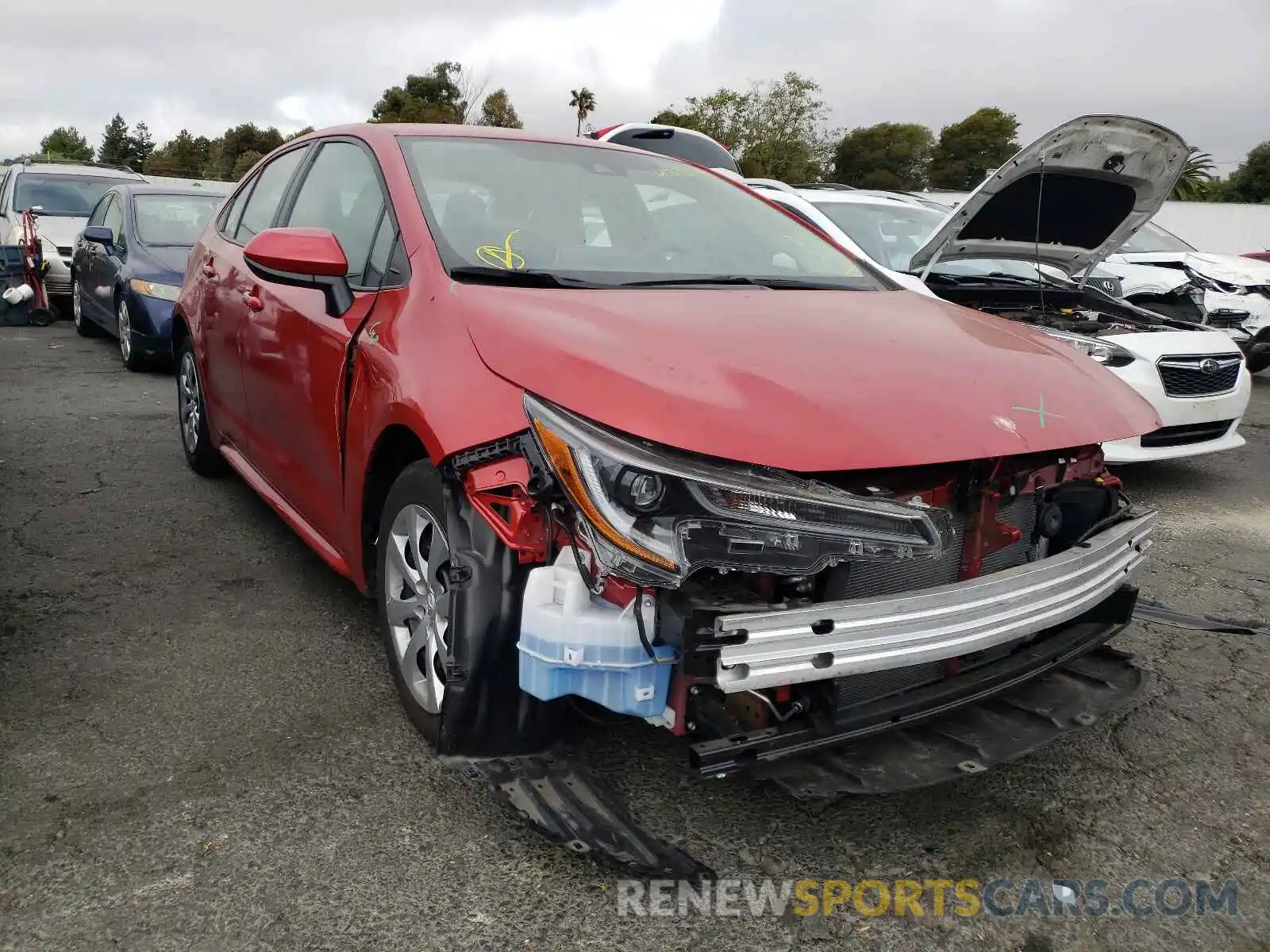 1 Photograph of a damaged car 5YFEPRAE2LP053664 TOYOTA COROLLA 2020