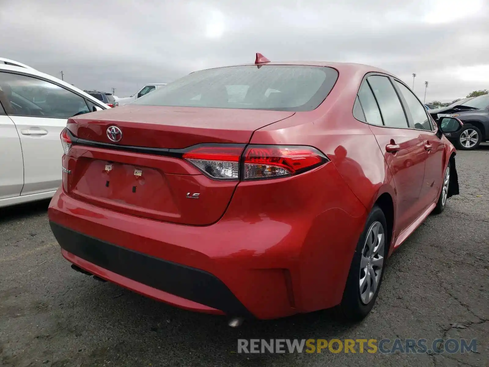 4 Photograph of a damaged car 5YFEPRAE2LP053664 TOYOTA COROLLA 2020