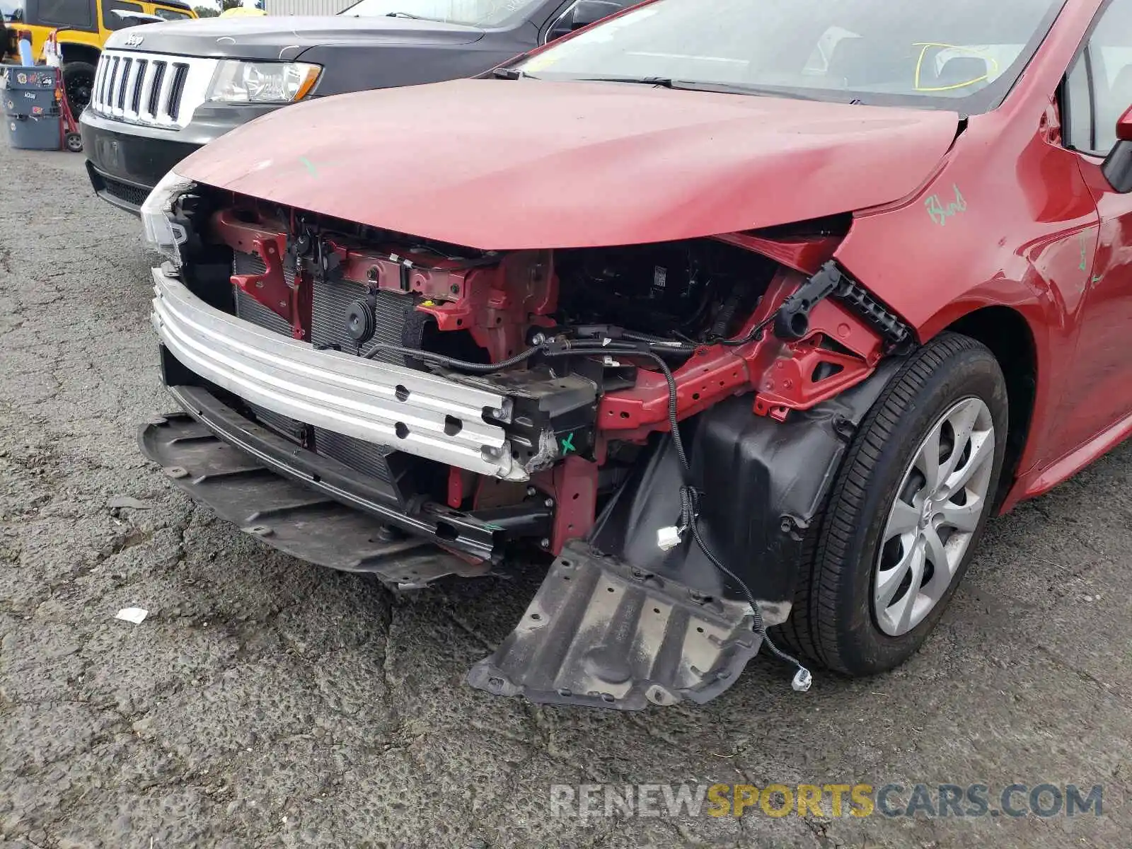 9 Photograph of a damaged car 5YFEPRAE2LP053664 TOYOTA COROLLA 2020