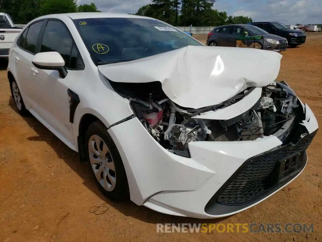 1 Photograph of a damaged car 5YFEPRAE2LP055141 TOYOTA COROLLA 2020