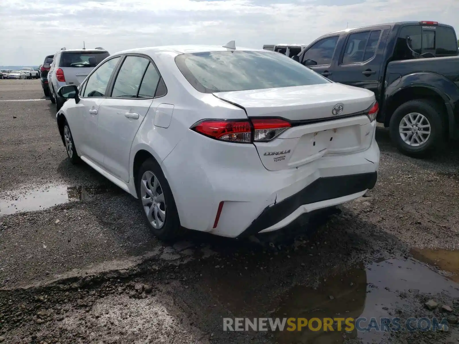 3 Photograph of a damaged car 5YFEPRAE2LP055236 TOYOTA COROLLA 2020