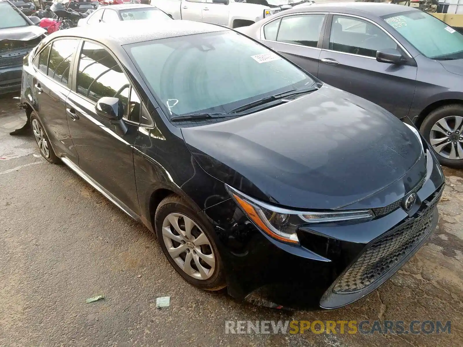 1 Photograph of a damaged car 5YFEPRAE2LP055561 TOYOTA COROLLA 2020