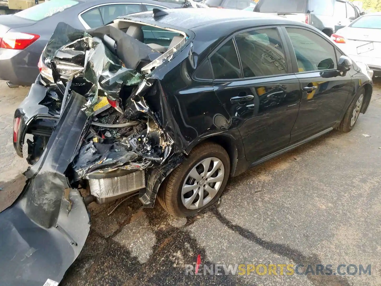 4 Photograph of a damaged car 5YFEPRAE2LP055561 TOYOTA COROLLA 2020