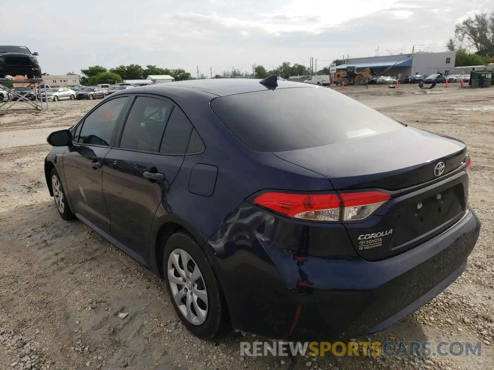 3 Photograph of a damaged car 5YFEPRAE2LP057133 TOYOTA COROLLA 2020