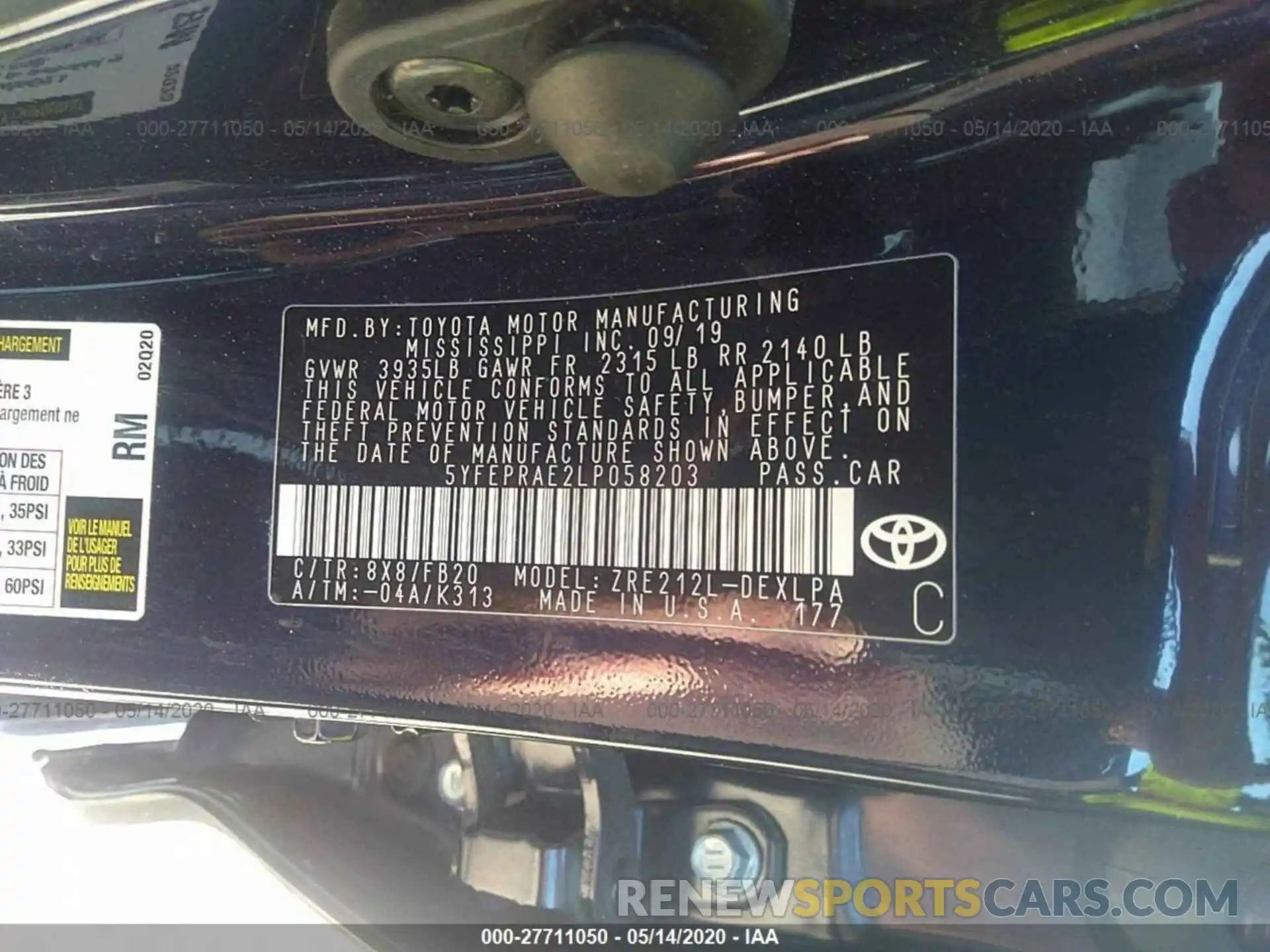 9 Photograph of a damaged car 5YFEPRAE2LP058203 TOYOTA COROLLA 2020
