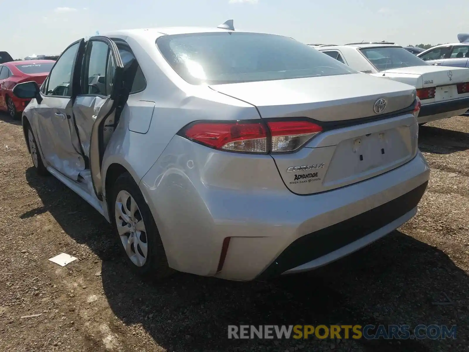 3 Photograph of a damaged car 5YFEPRAE2LP058735 TOYOTA COROLLA 2020