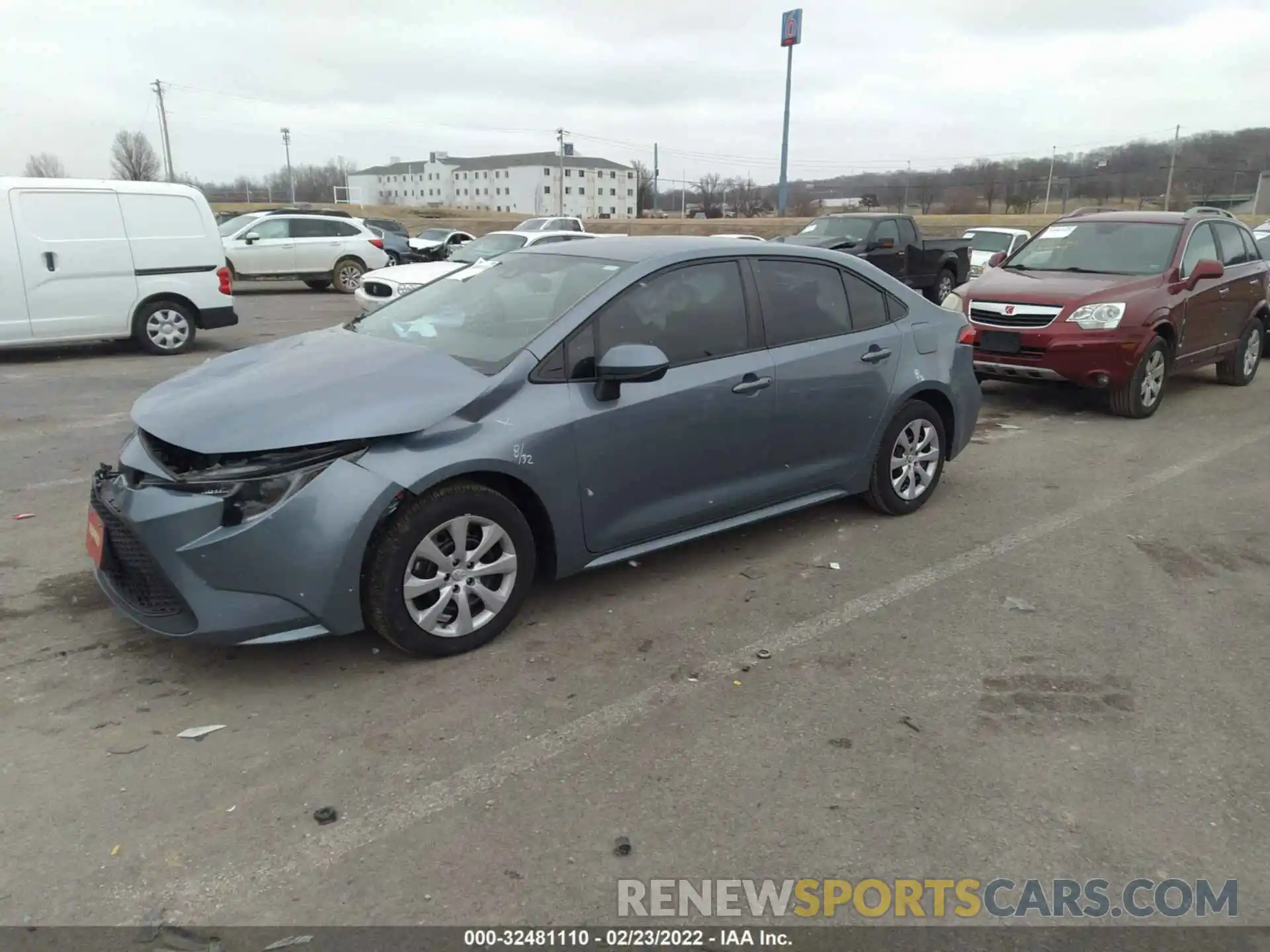 2 Photograph of a damaged car 5YFEPRAE2LP059514 TOYOTA COROLLA 2020