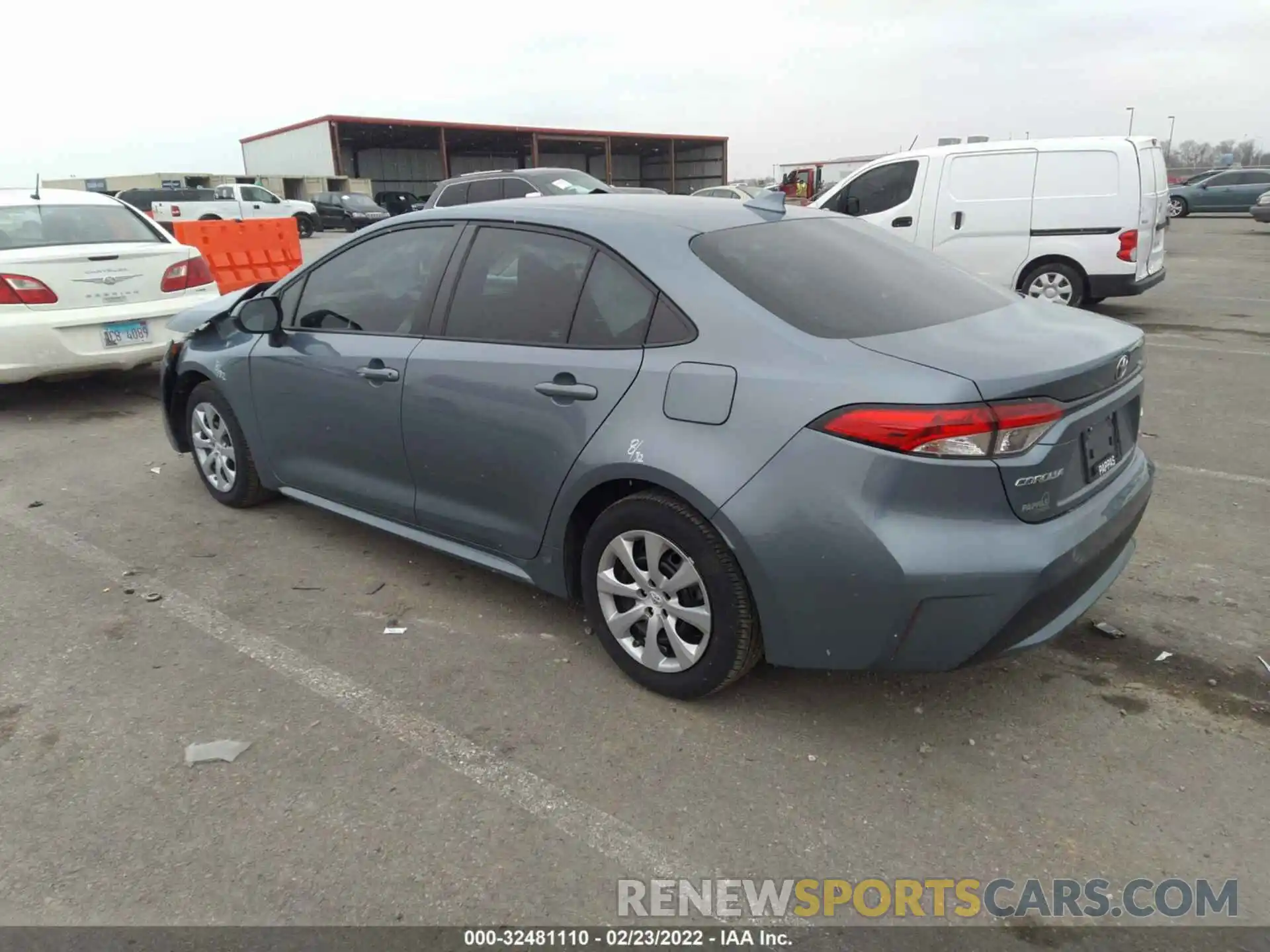 3 Photograph of a damaged car 5YFEPRAE2LP059514 TOYOTA COROLLA 2020