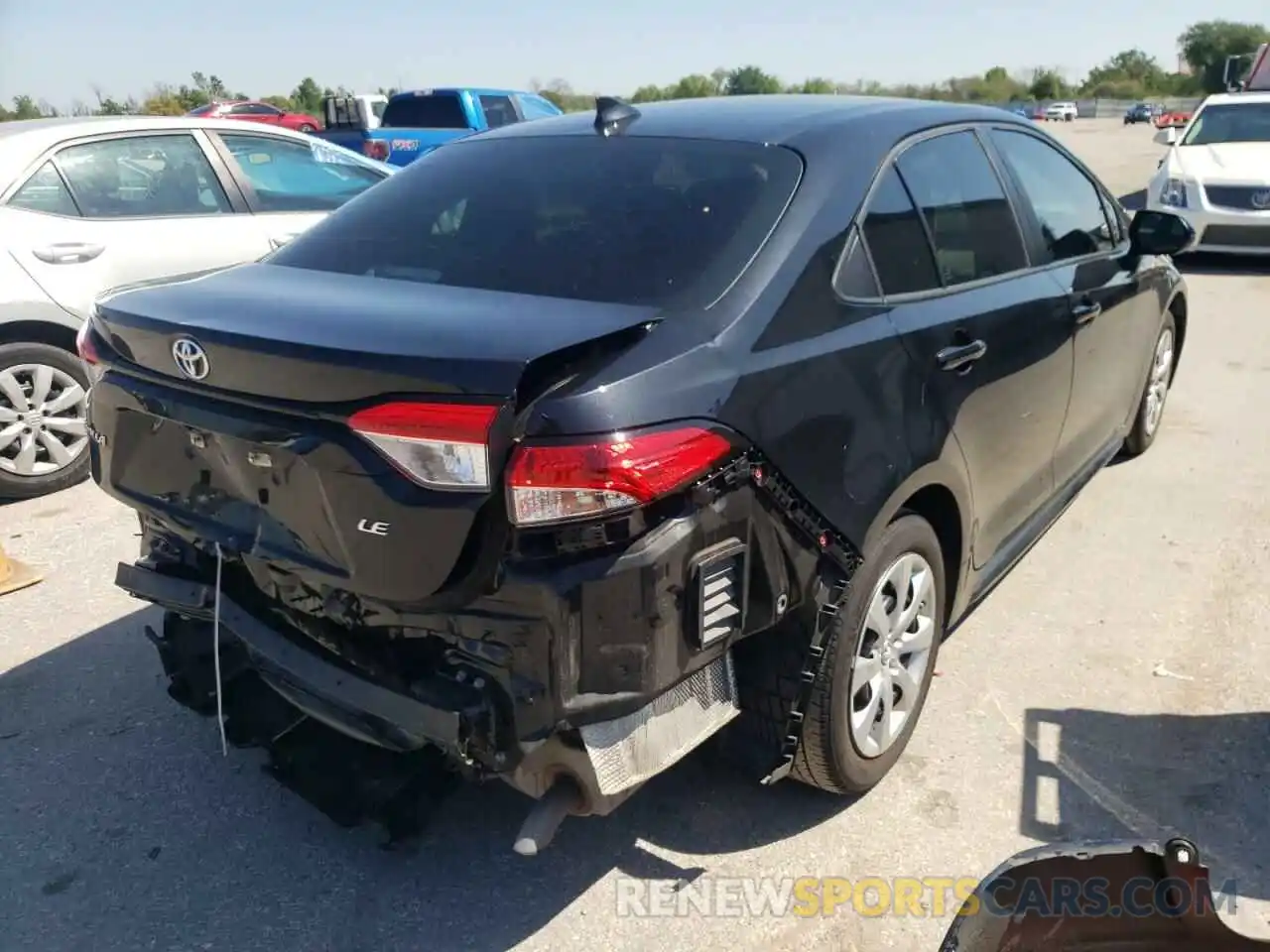 4 Photograph of a damaged car 5YFEPRAE2LP059609 TOYOTA COROLLA 2020