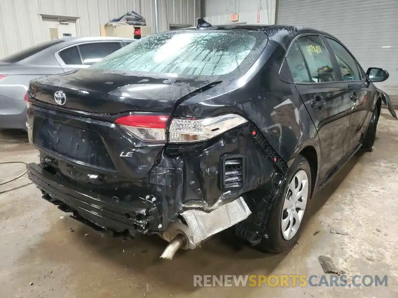 4 Photograph of a damaged car 5YFEPRAE2LP059805 TOYOTA COROLLA 2020