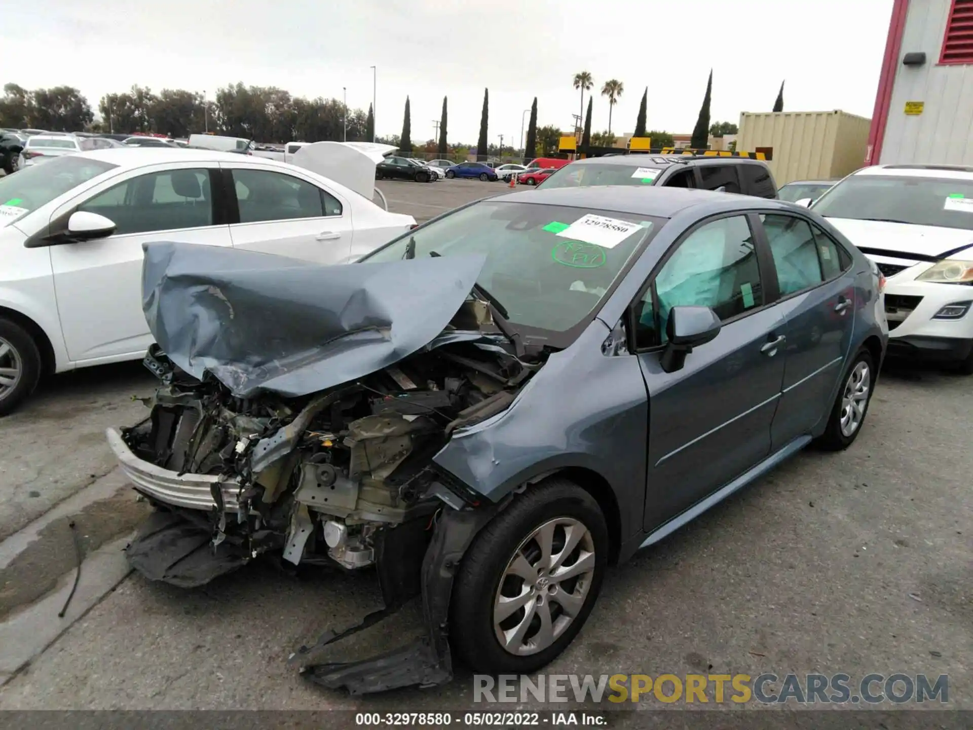 2 Photograph of a damaged car 5YFEPRAE2LP060856 TOYOTA COROLLA 2020