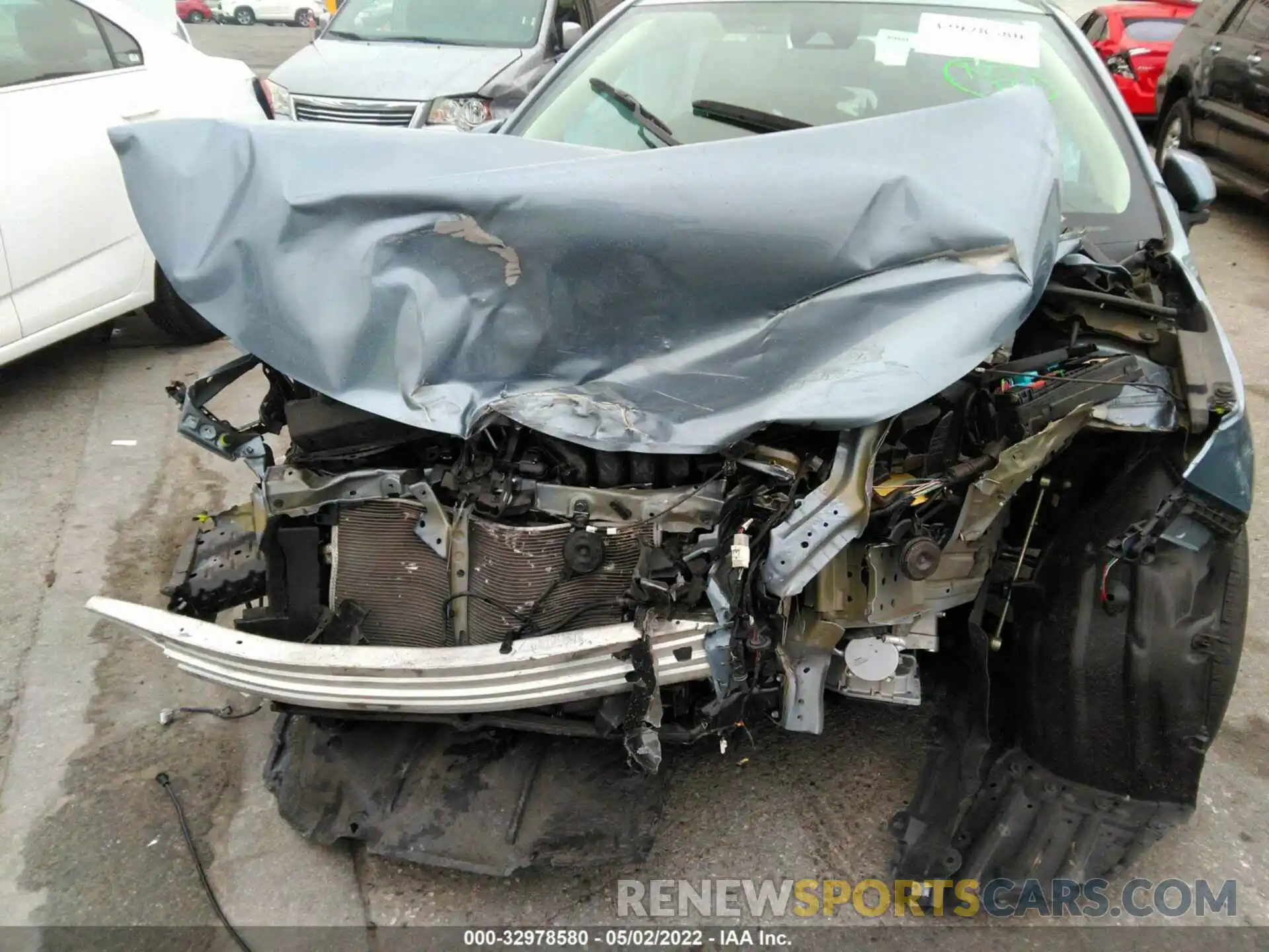 6 Photograph of a damaged car 5YFEPRAE2LP060856 TOYOTA COROLLA 2020