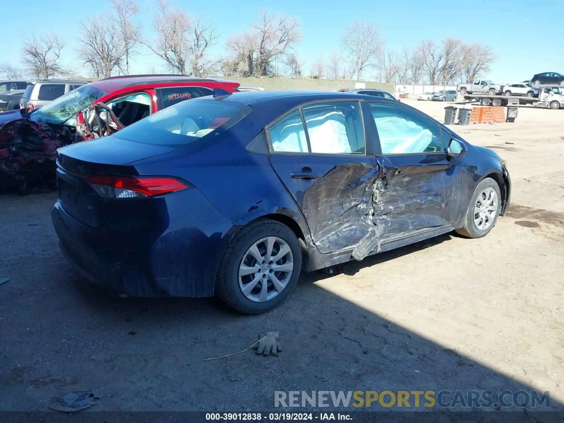 4 Photograph of a damaged car 5YFEPRAE2LP062171 TOYOTA COROLLA 2020