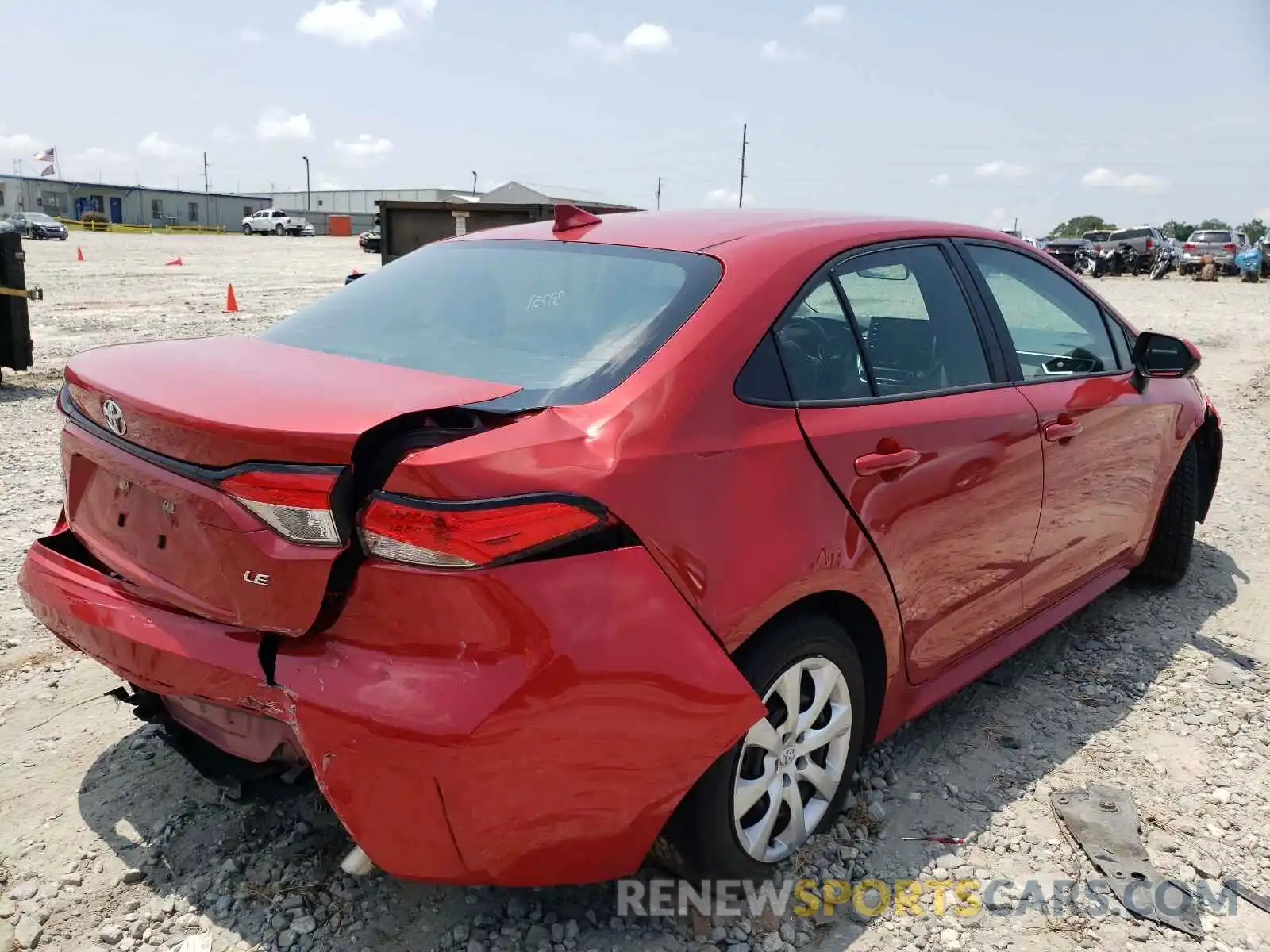 4 Photograph of a damaged car 5YFEPRAE2LP062333 TOYOTA COROLLA 2020