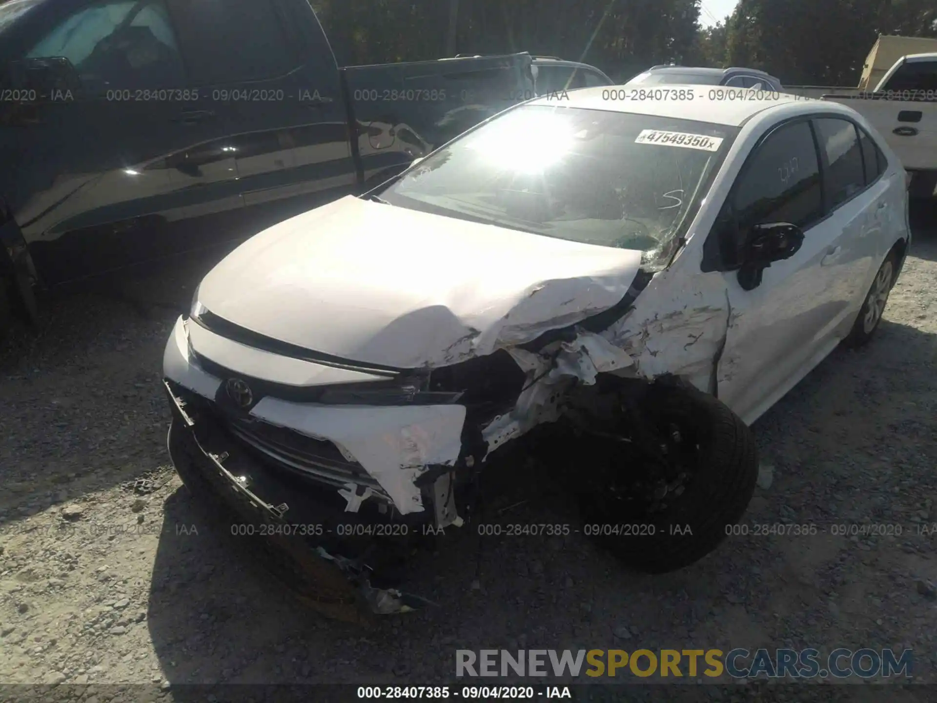 2 Photograph of a damaged car 5YFEPRAE2LP063627 TOYOTA COROLLA 2020