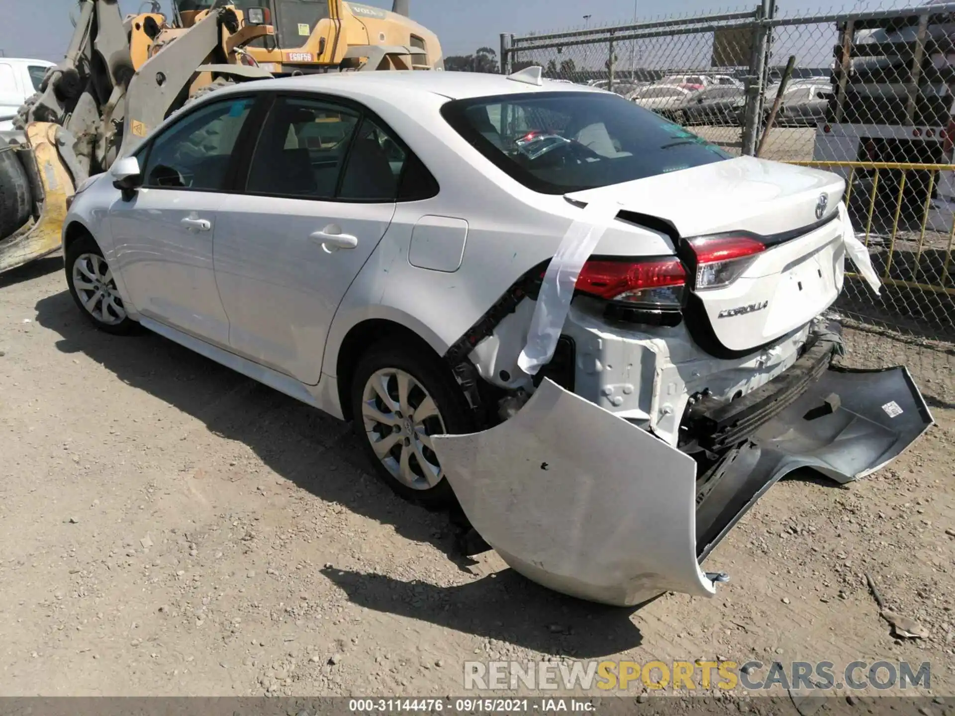 3 Photograph of a damaged car 5YFEPRAE2LP065247 TOYOTA COROLLA 2020