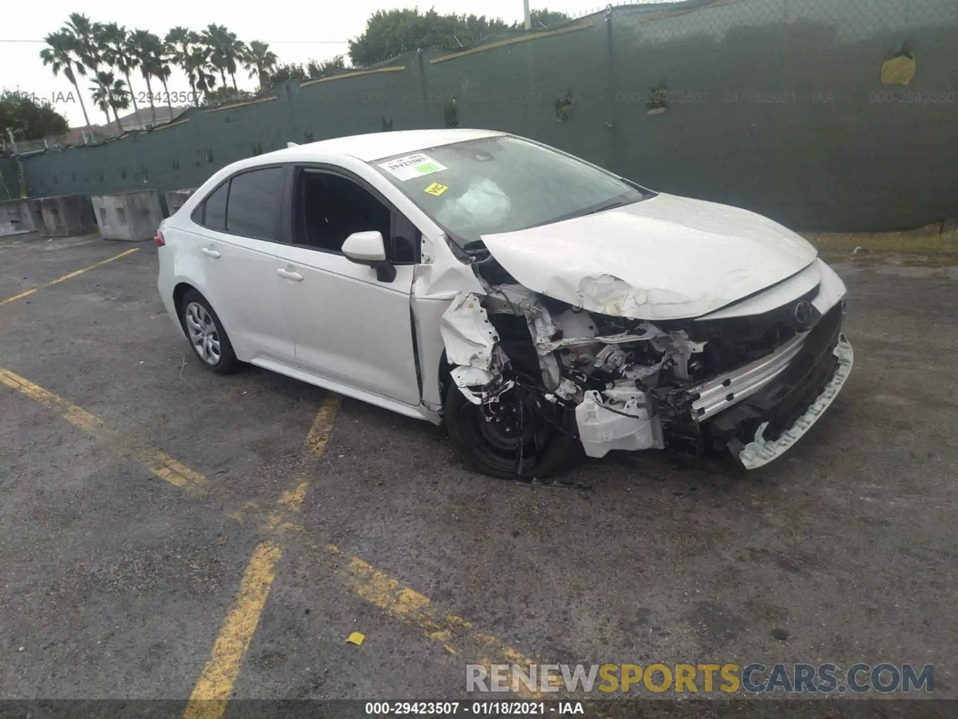 1 Photograph of a damaged car 5YFEPRAE2LP065507 TOYOTA COROLLA 2020