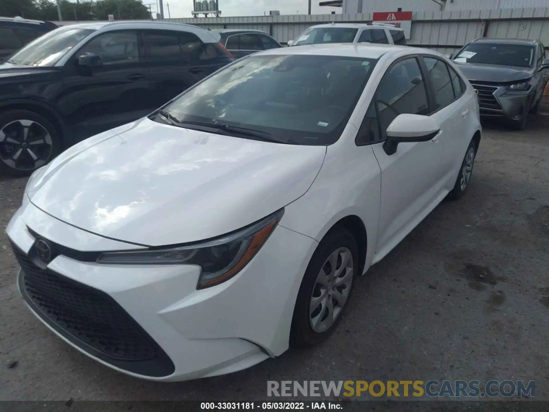 2 Photograph of a damaged car 5YFEPRAE2LP066267 TOYOTA COROLLA 2020