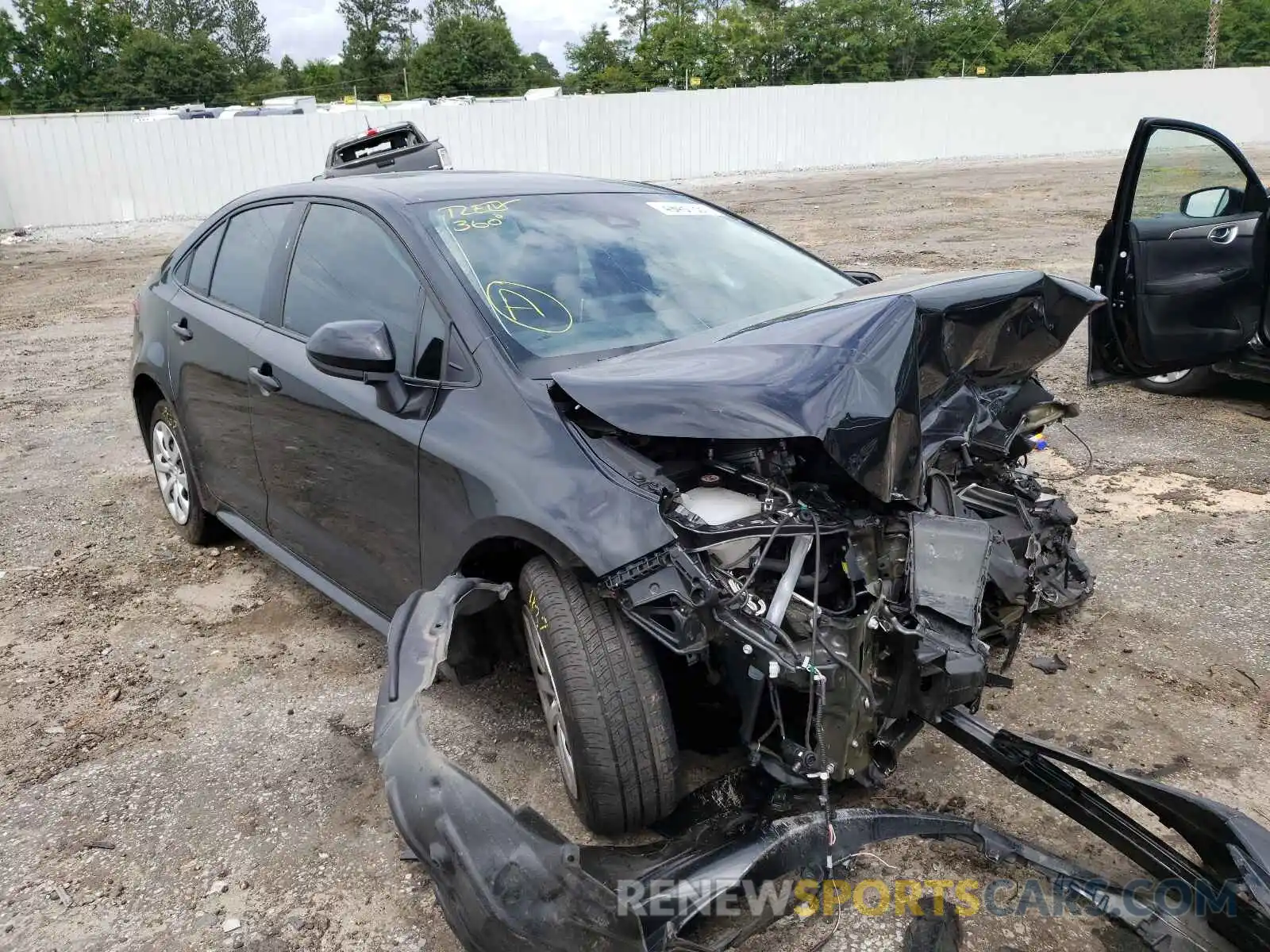 1 Photograph of a damaged car 5YFEPRAE2LP066981 TOYOTA COROLLA 2020