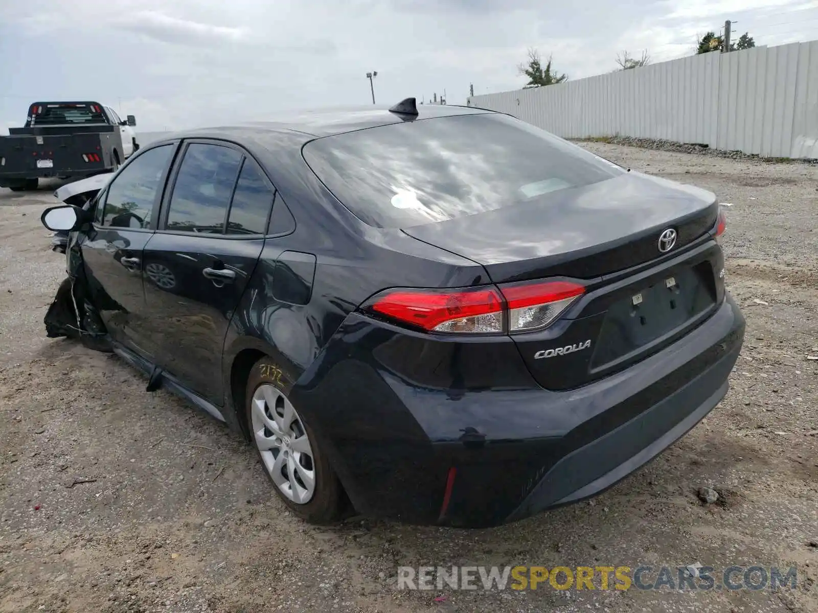 3 Photograph of a damaged car 5YFEPRAE2LP066981 TOYOTA COROLLA 2020