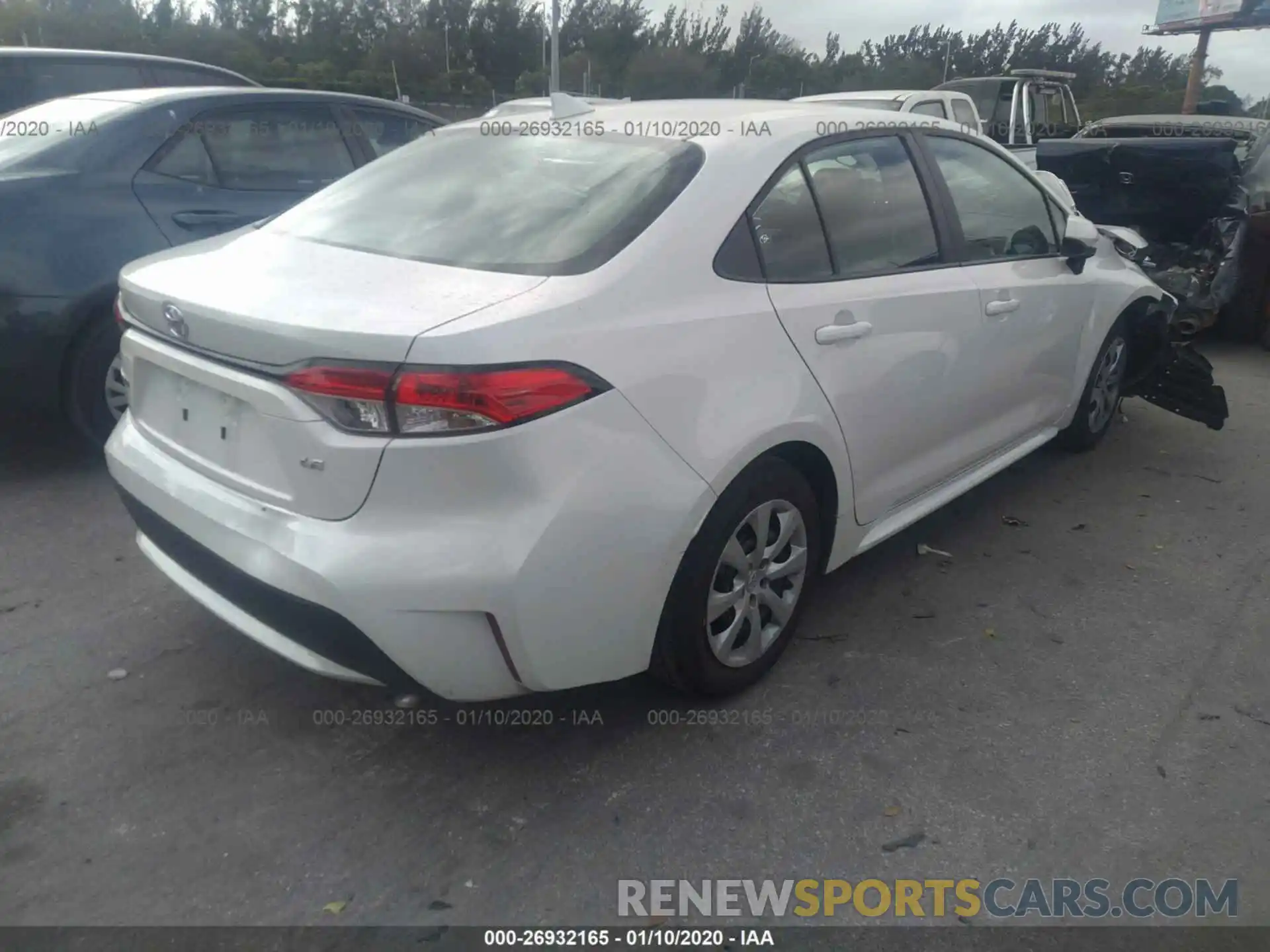 4 Photograph of a damaged car 5YFEPRAE2LP067290 TOYOTA COROLLA 2020