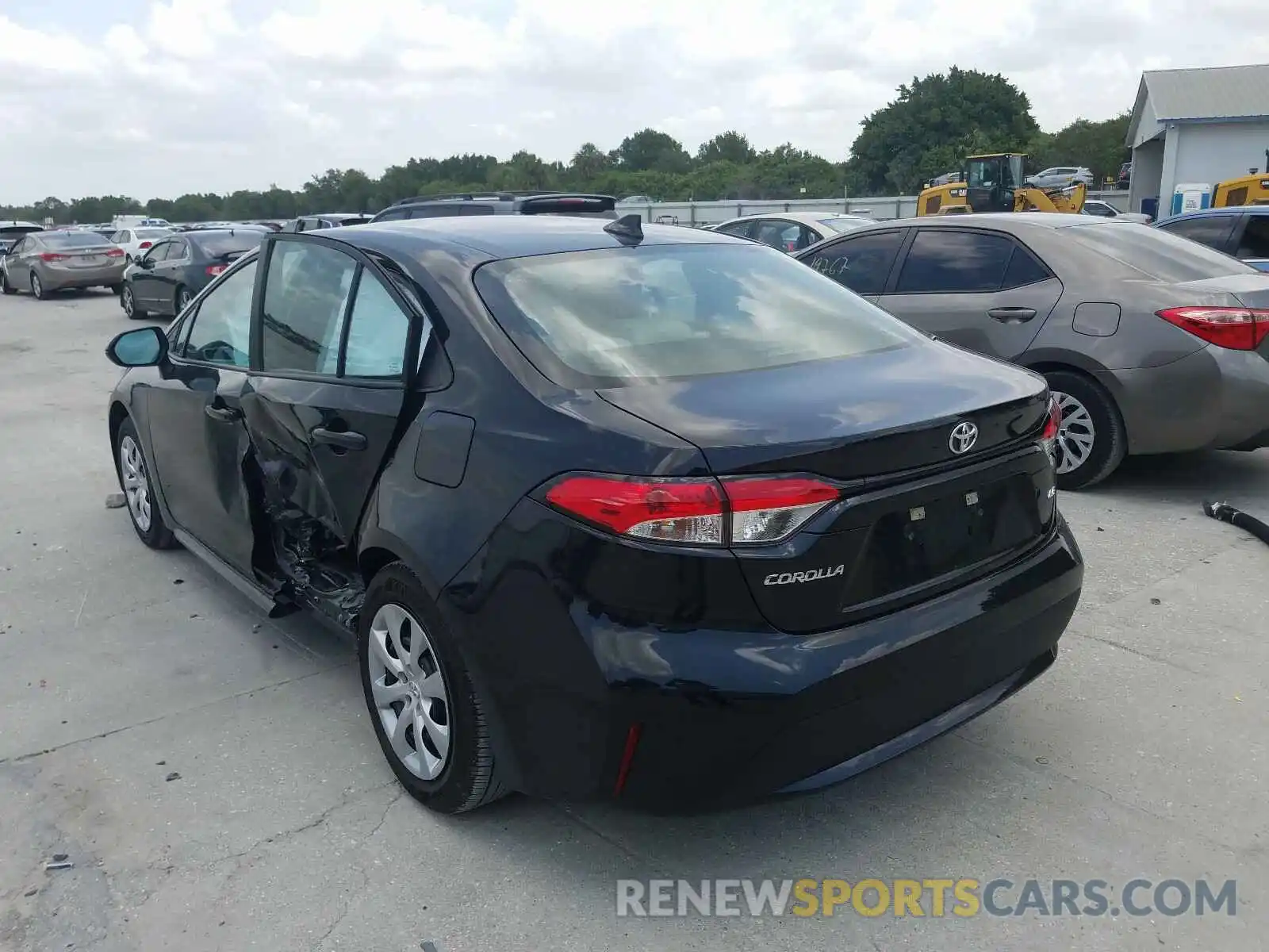 3 Photograph of a damaged car 5YFEPRAE2LP067340 TOYOTA COROLLA 2020