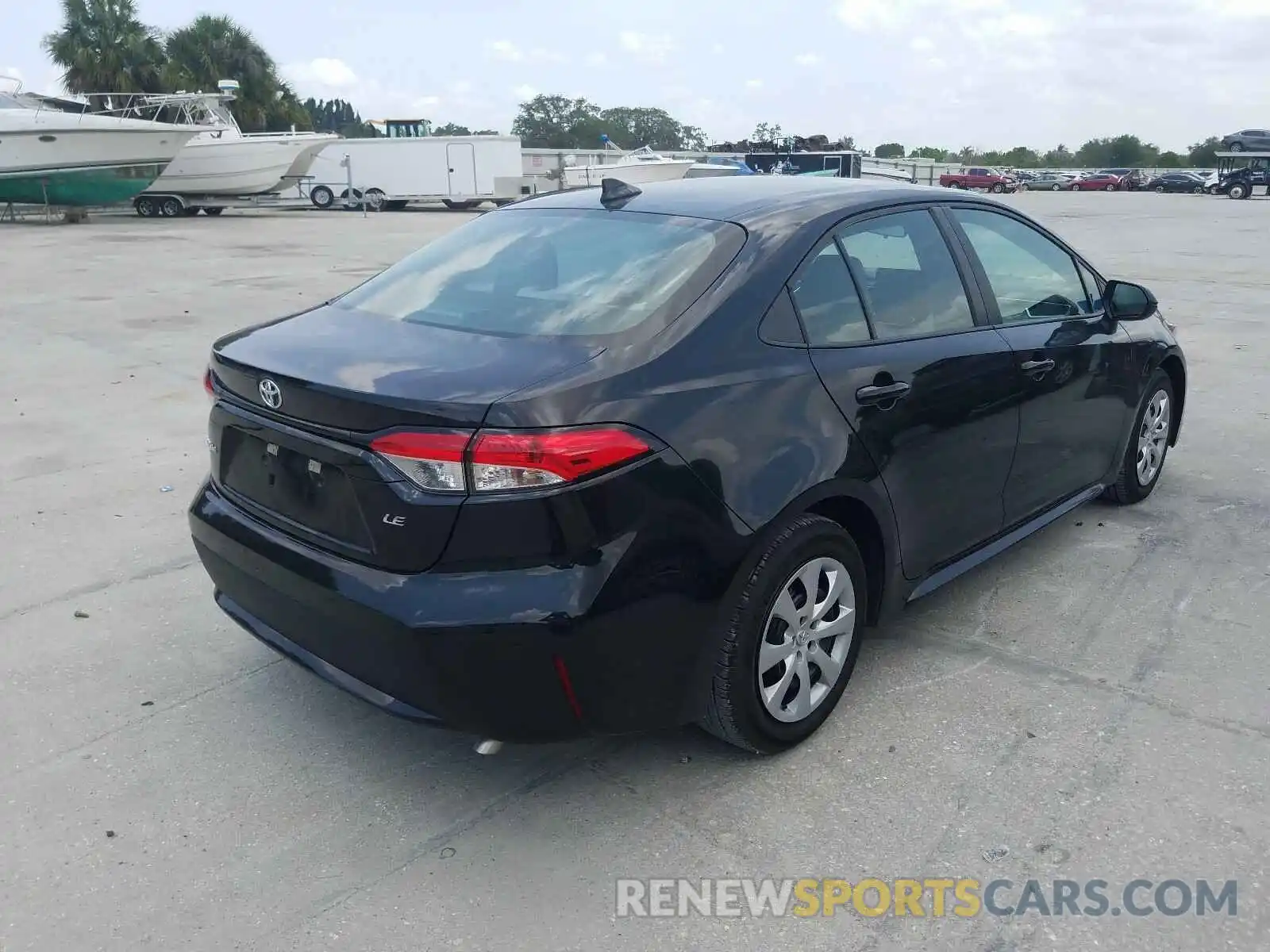 4 Photograph of a damaged car 5YFEPRAE2LP067340 TOYOTA COROLLA 2020