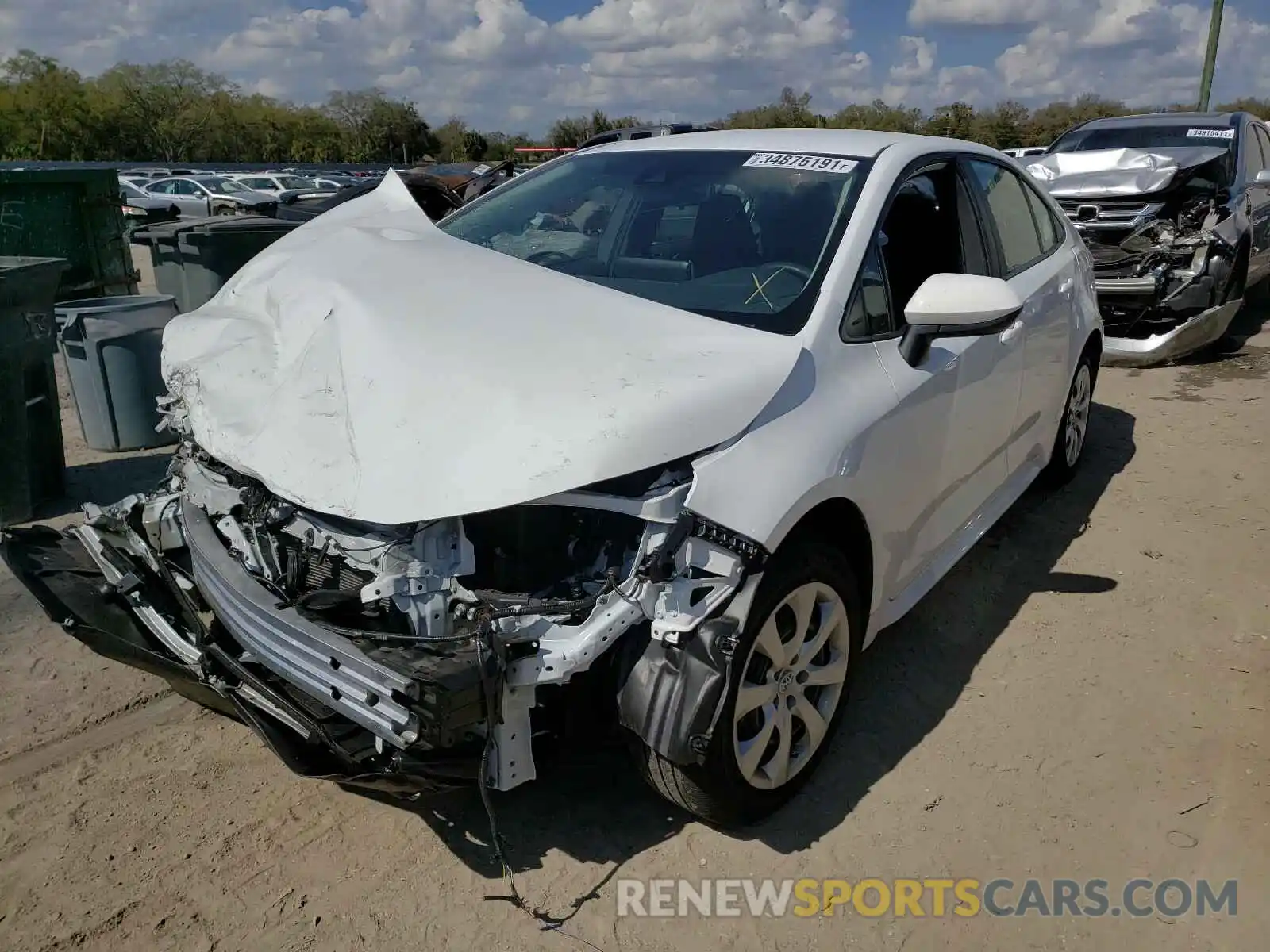 2 Photograph of a damaged car 5YFEPRAE2LP067998 TOYOTA COROLLA 2020