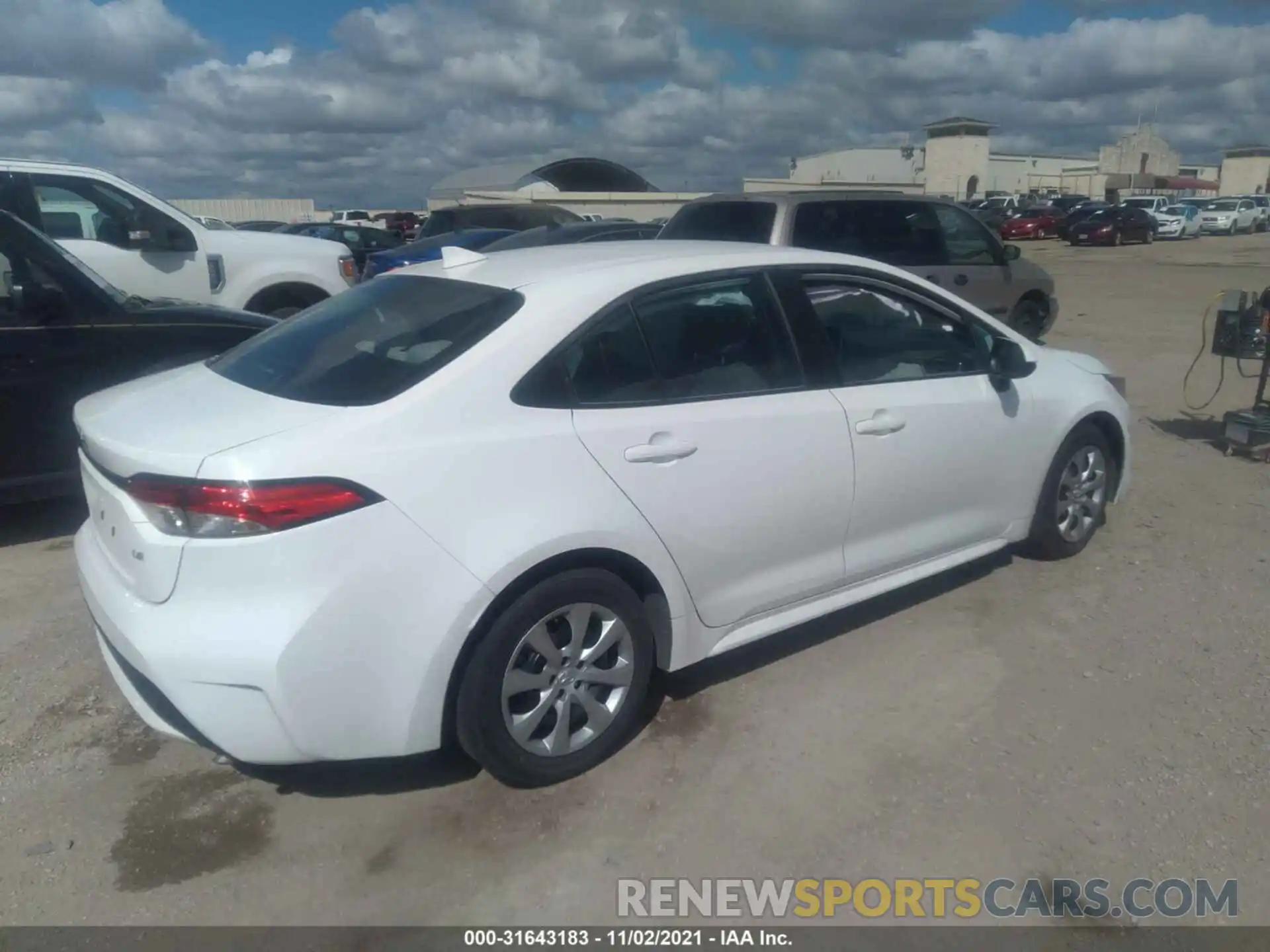 4 Photograph of a damaged car 5YFEPRAE2LP068049 TOYOTA COROLLA 2020