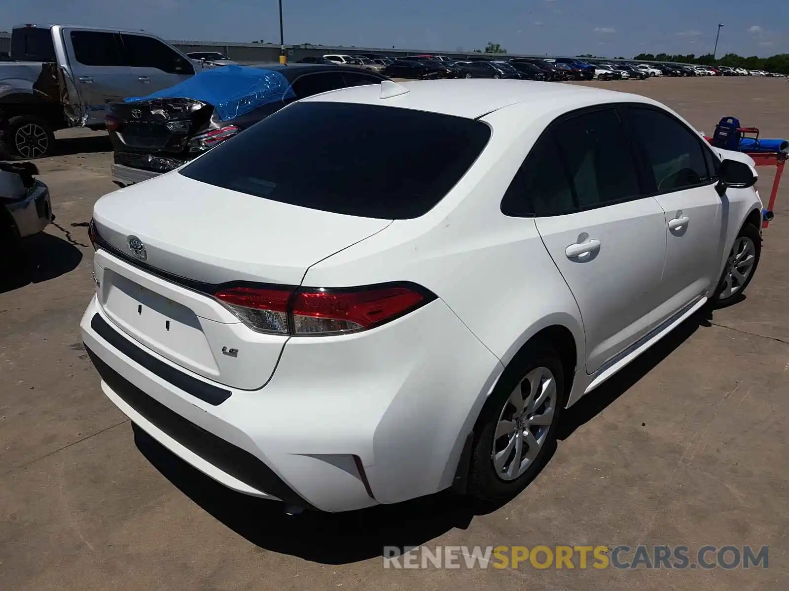 4 Photograph of a damaged car 5YFEPRAE2LP068620 TOYOTA COROLLA 2020