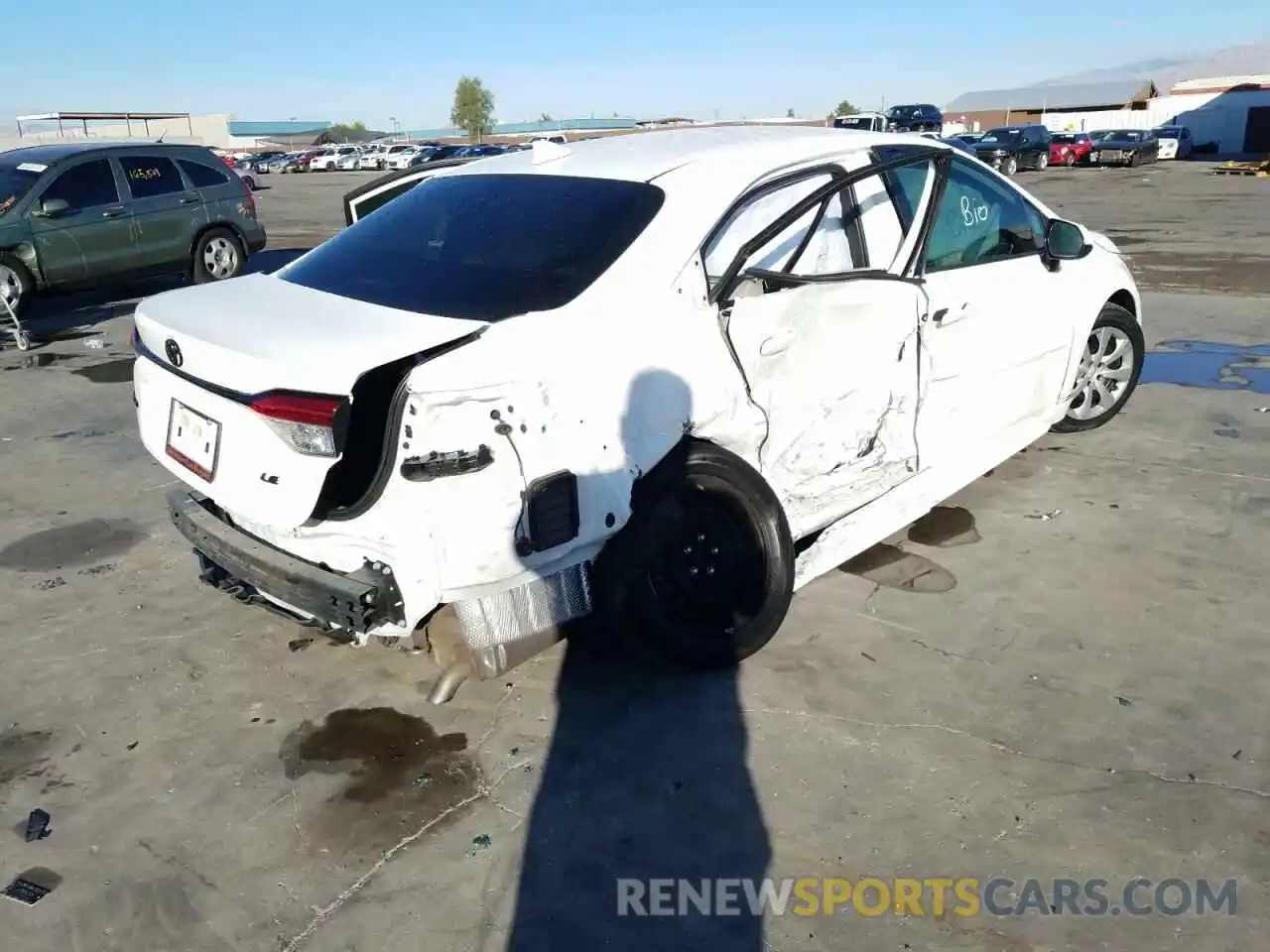 4 Photograph of a damaged car 5YFEPRAE2LP069850 TOYOTA COROLLA 2020