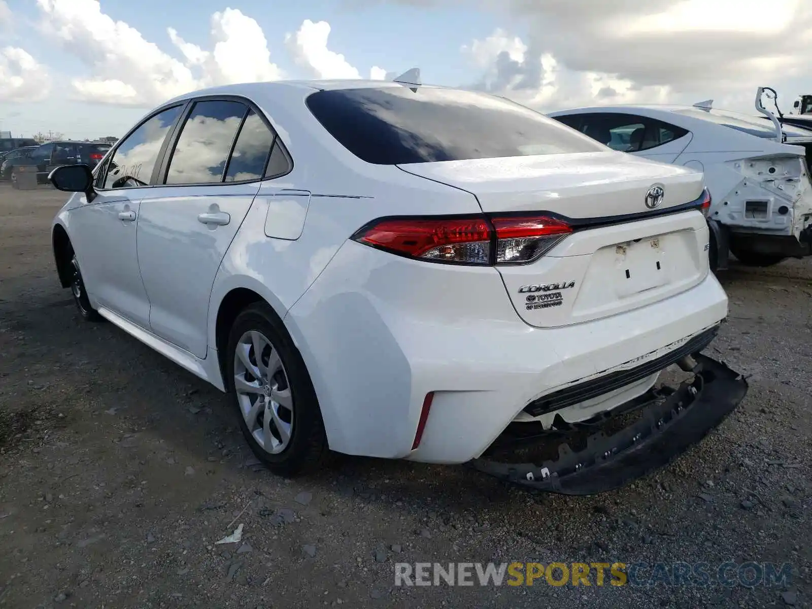 3 Photograph of a damaged car 5YFEPRAE2LP071162 TOYOTA COROLLA 2020